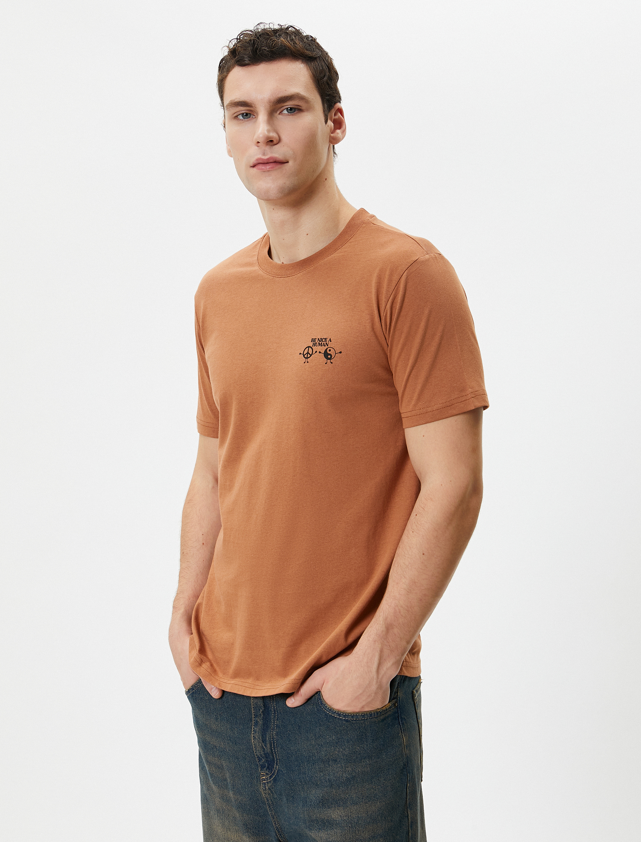   Slogan Baskılı Tişört Slim Fit Bisiklet Yaka Kısa Kollu Pamuklu