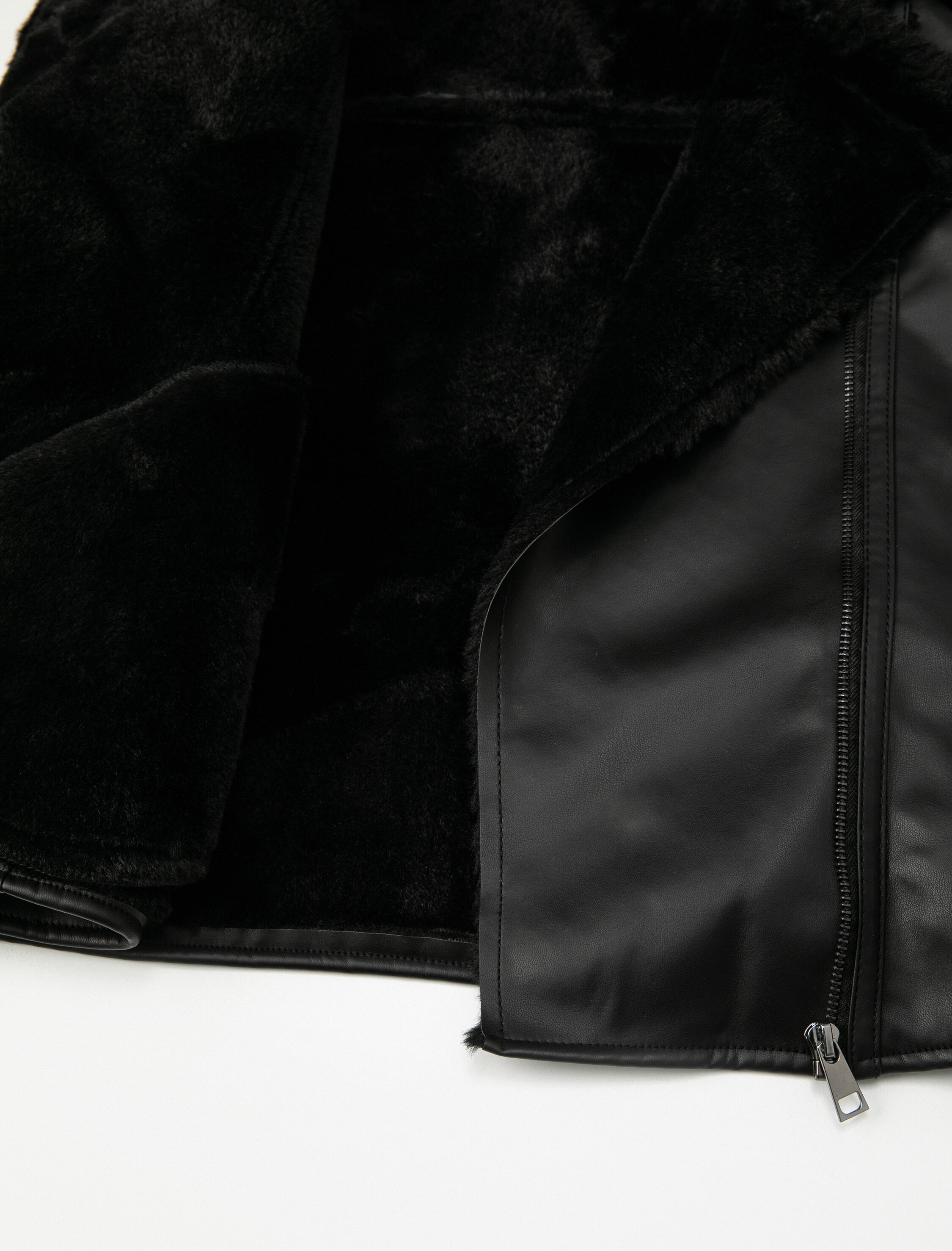   Biker Ceket Suni Deri İçi Suni Kürklü Fermuarlı