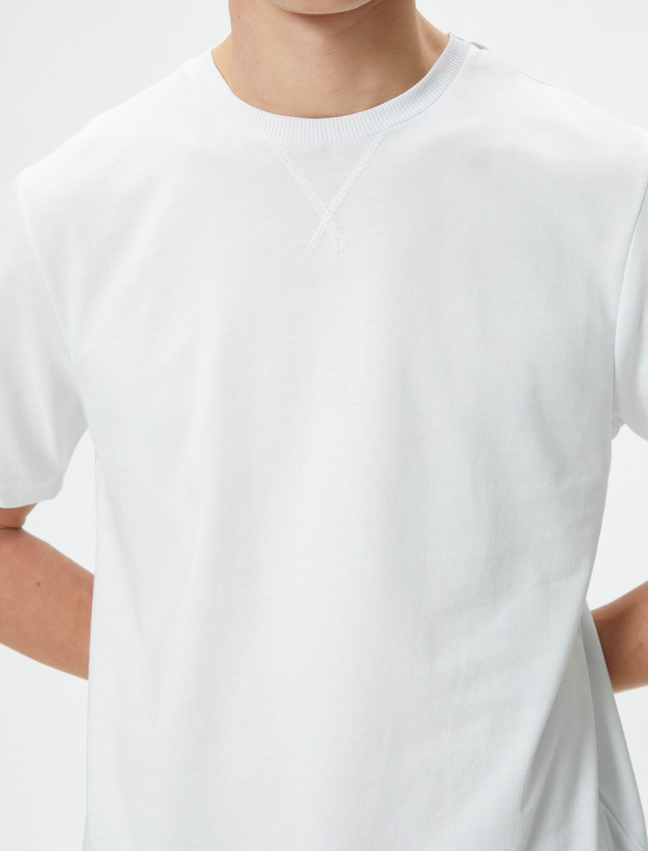   Basic Tişört Bisiklet Yaka Kısa Kollu Pamuklu