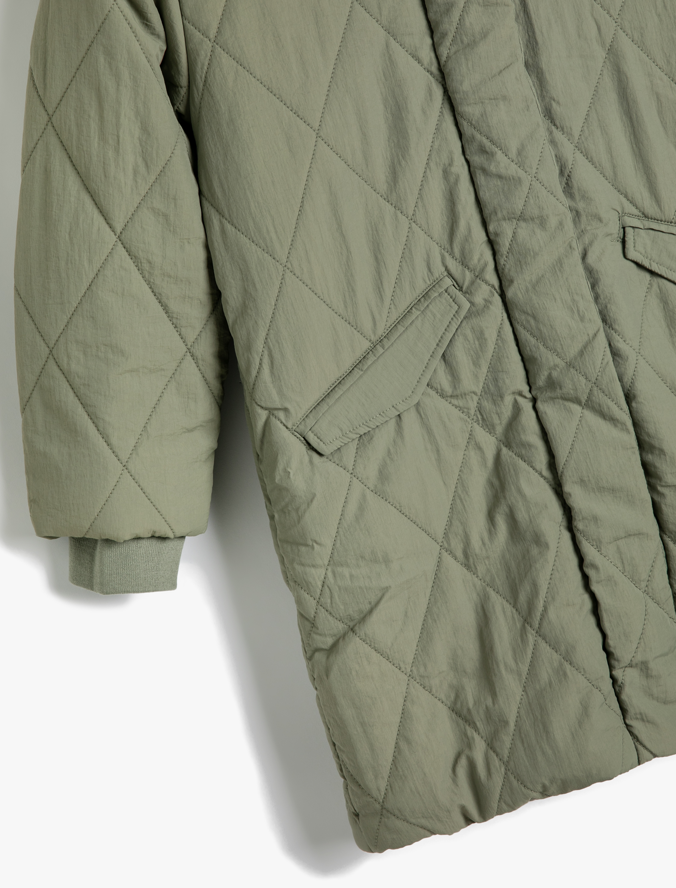  Kız Çocuk Oversize Uzun Kaban Kapitone Suni Kürk Detaylı Kapüşonlu İçi Peluş Astarlı Kapaklı Cepli Fermuarlı