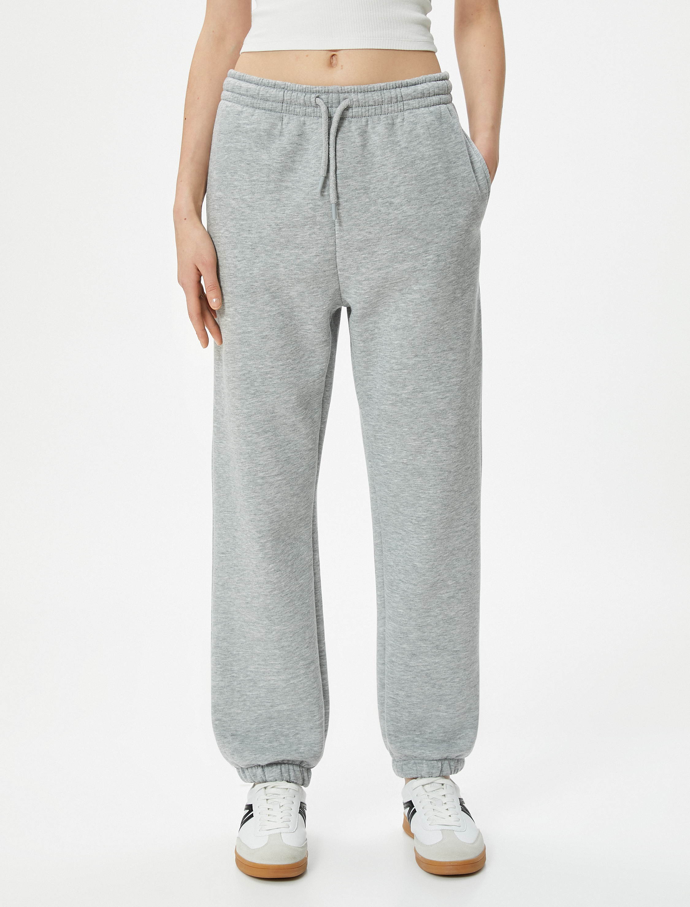   Jogger Eşofman Altı Bağcıklı Normal Bel Üç İplik Şardonlu