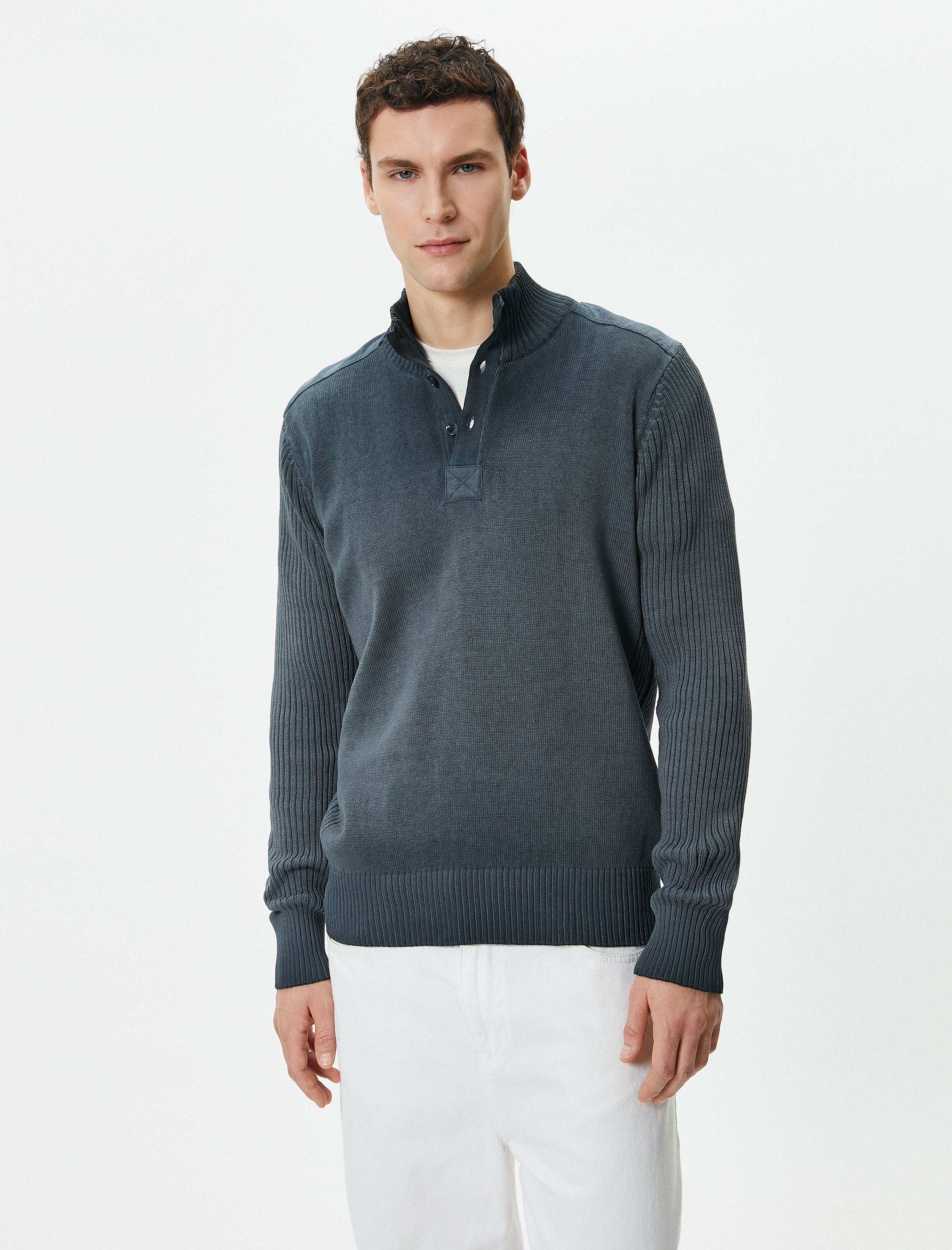   Dik Yaka Kazak Yıkamalı Düğme Detaylı Dokulu Pamuklu