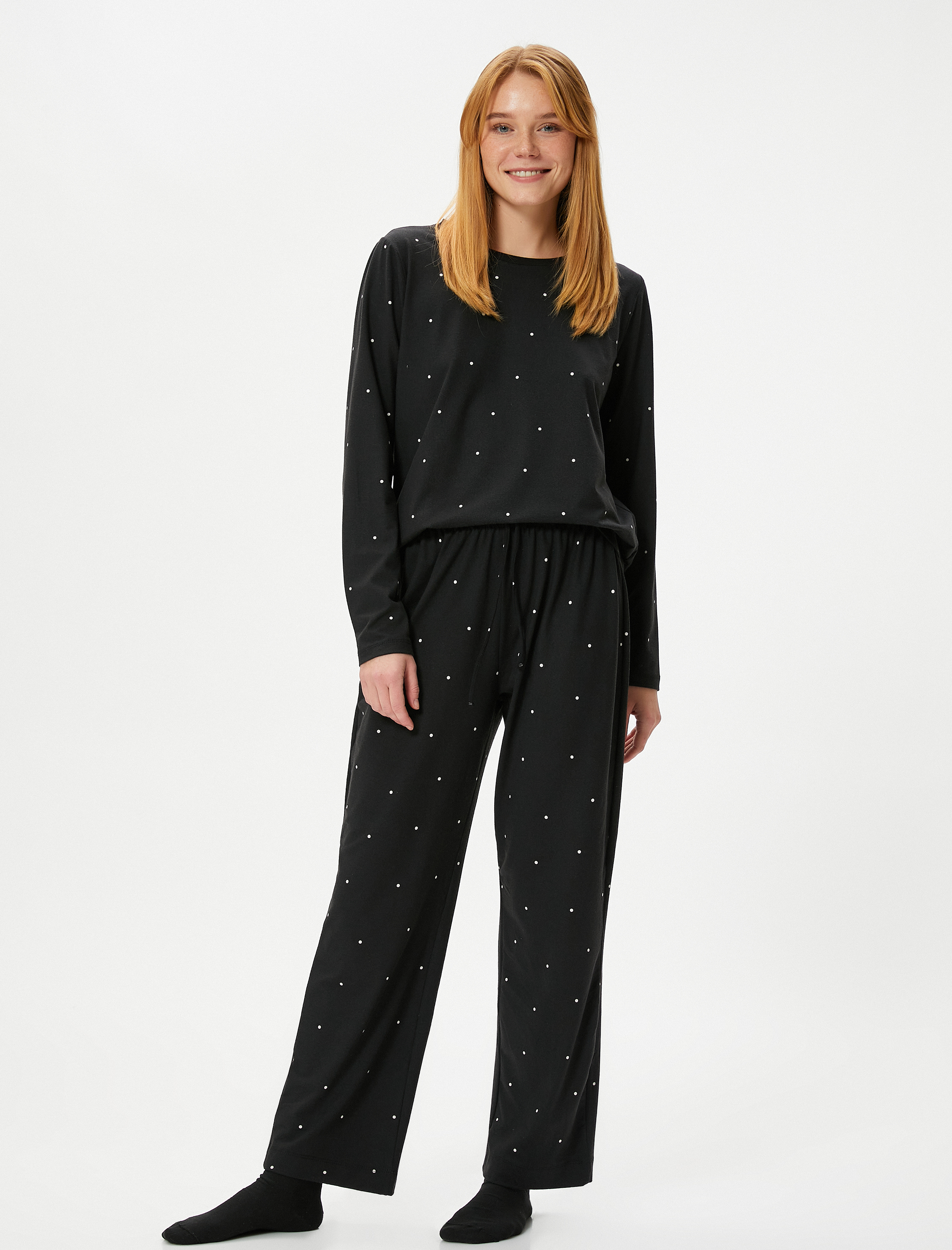   Kışlık Pijama Takımı Uzun Kollu Puantiyeli Bisiklet Yaka