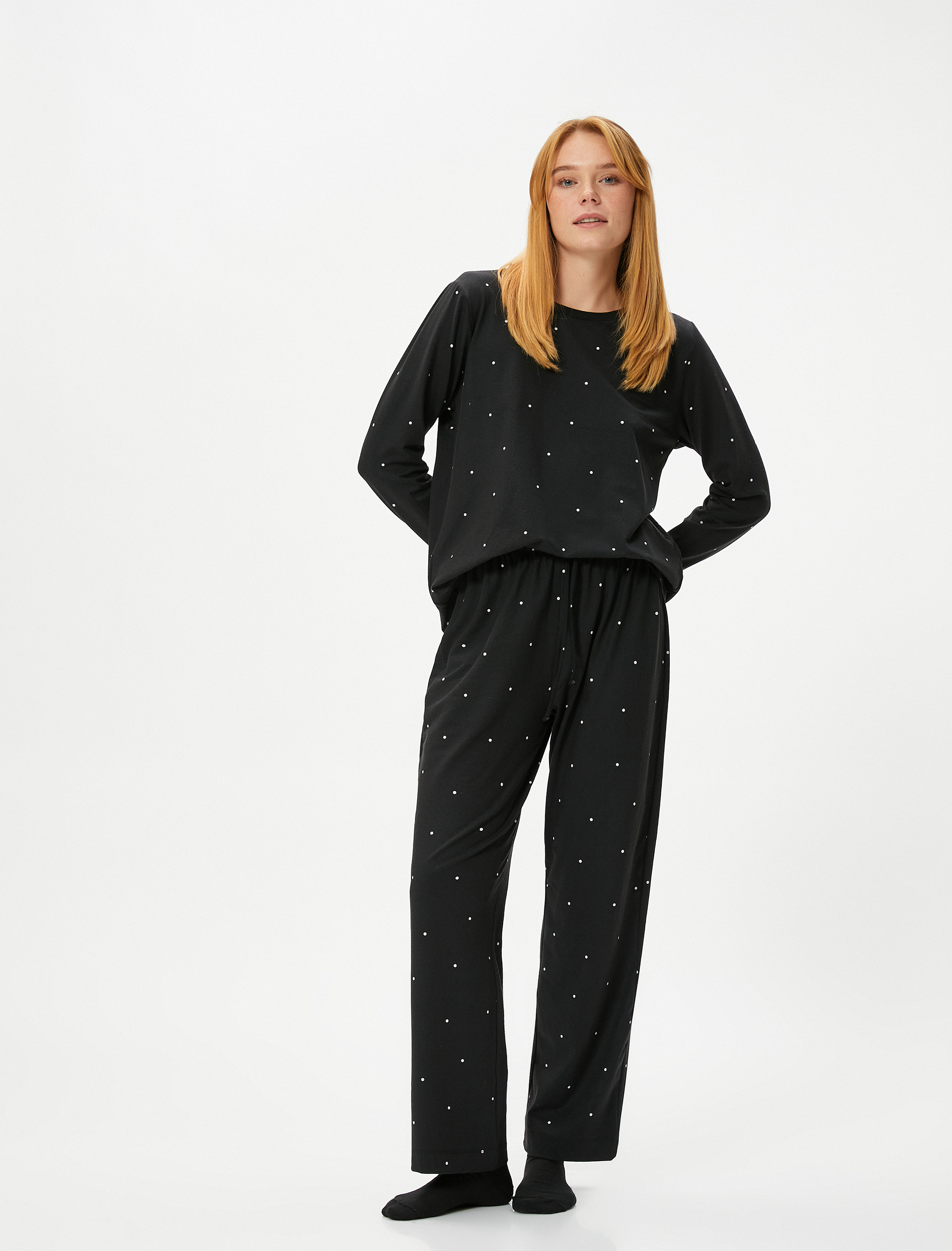   Kışlık Pijama Takımı Uzun Kollu Puantiyeli Bisiklet Yaka