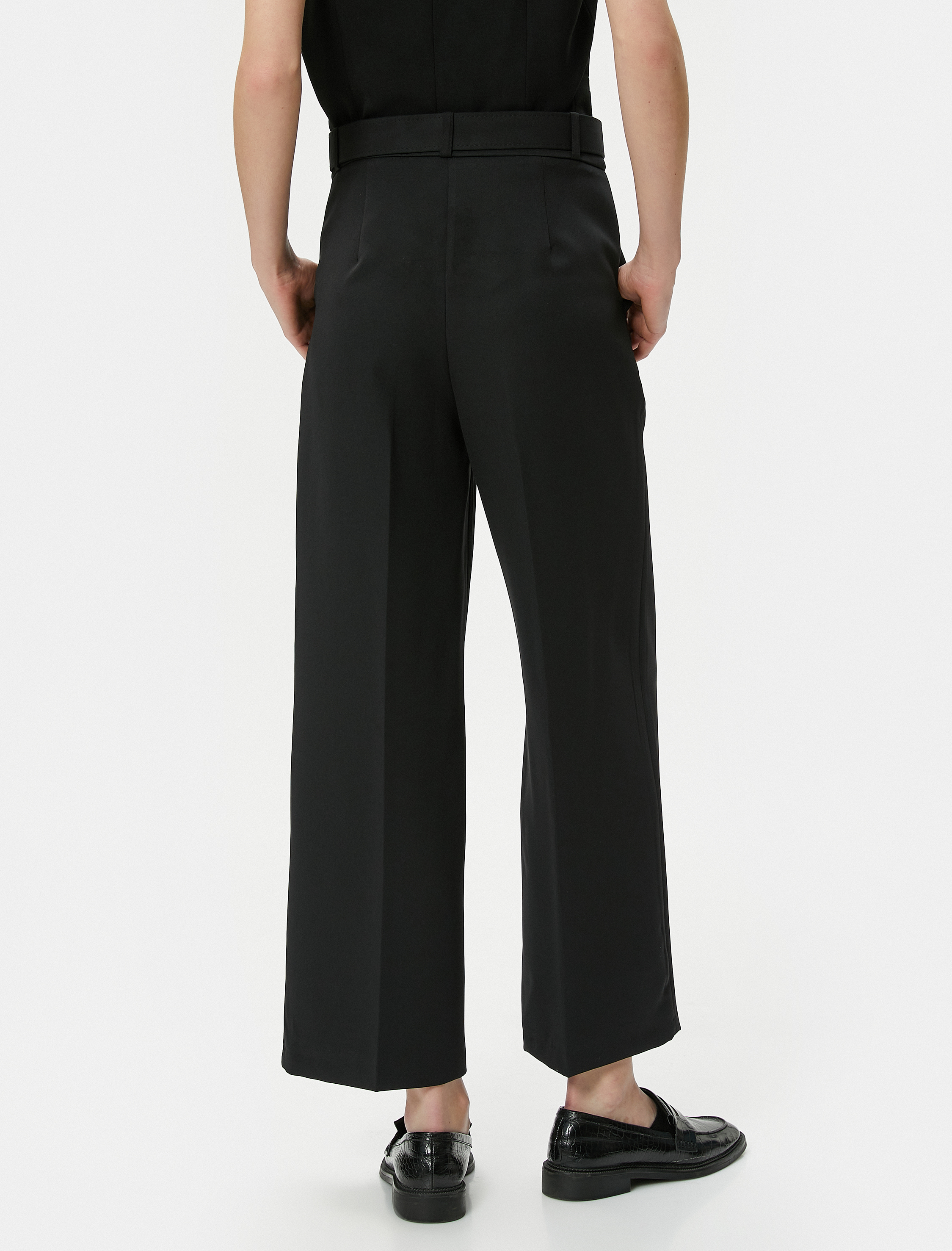   Culotte Pantolon Crop Bol Paça Yüksek Bel İnci Kemerli