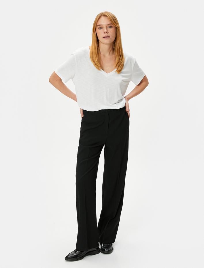  V Yaka Tişört Standart Kesim Kısa Kollu Modal Karışımlı