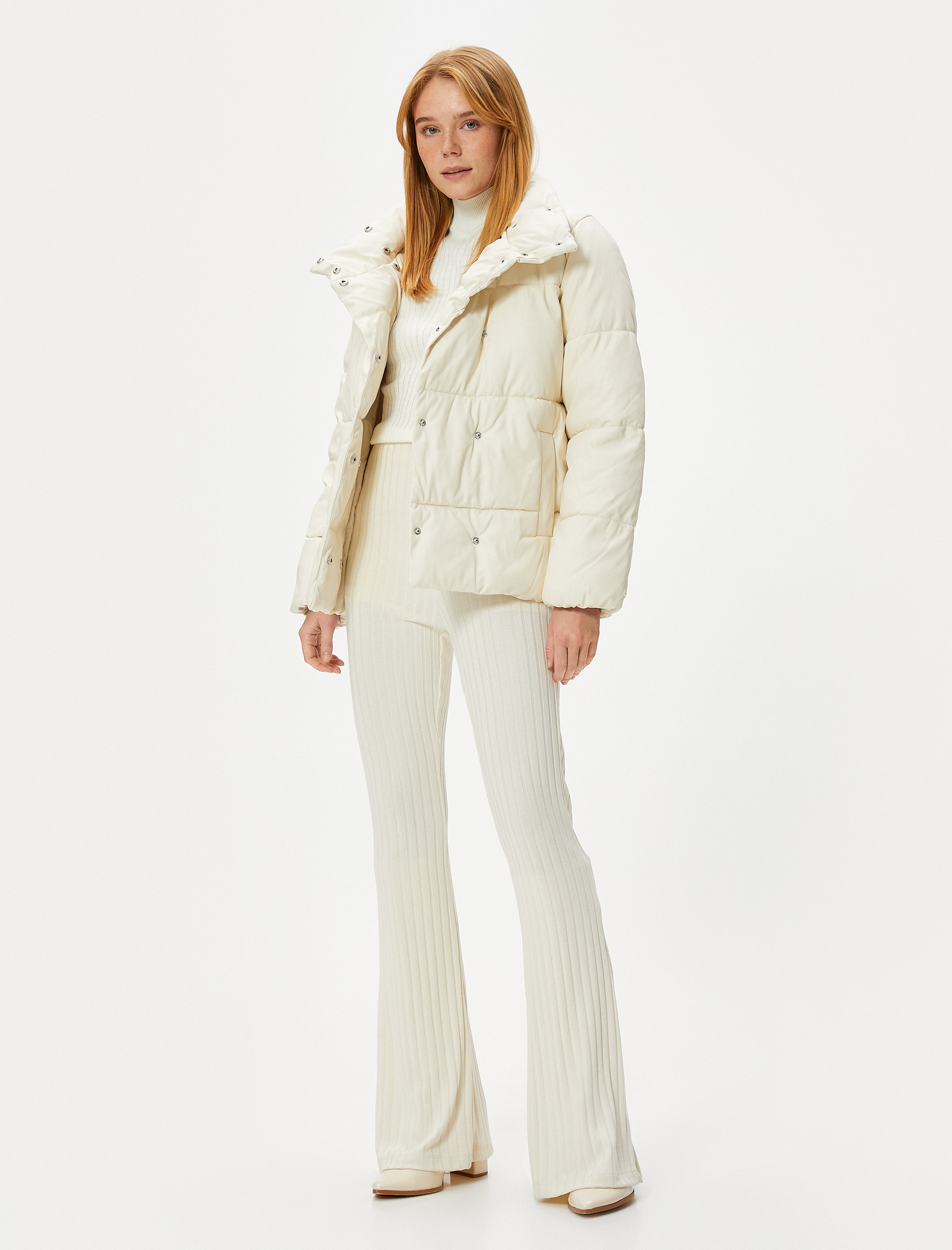   Kısa Şişme Mont Deri Görünümlü Çıtçıt Düğmeli Cepli Dik Yaka