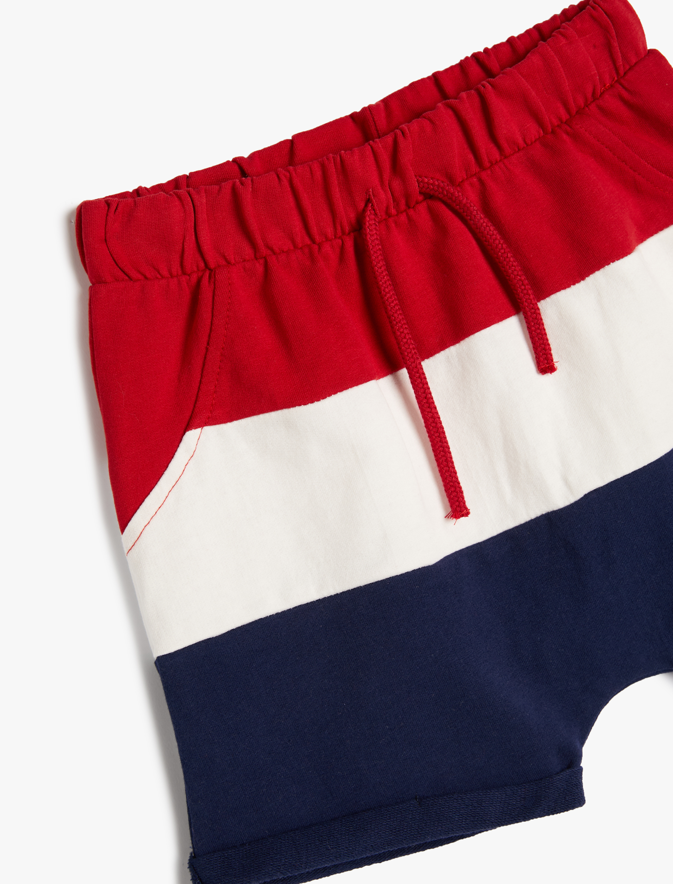  Erkek Bebek Şort Beli Bağlamalı Renk Bloklu Cepli Pamuklu