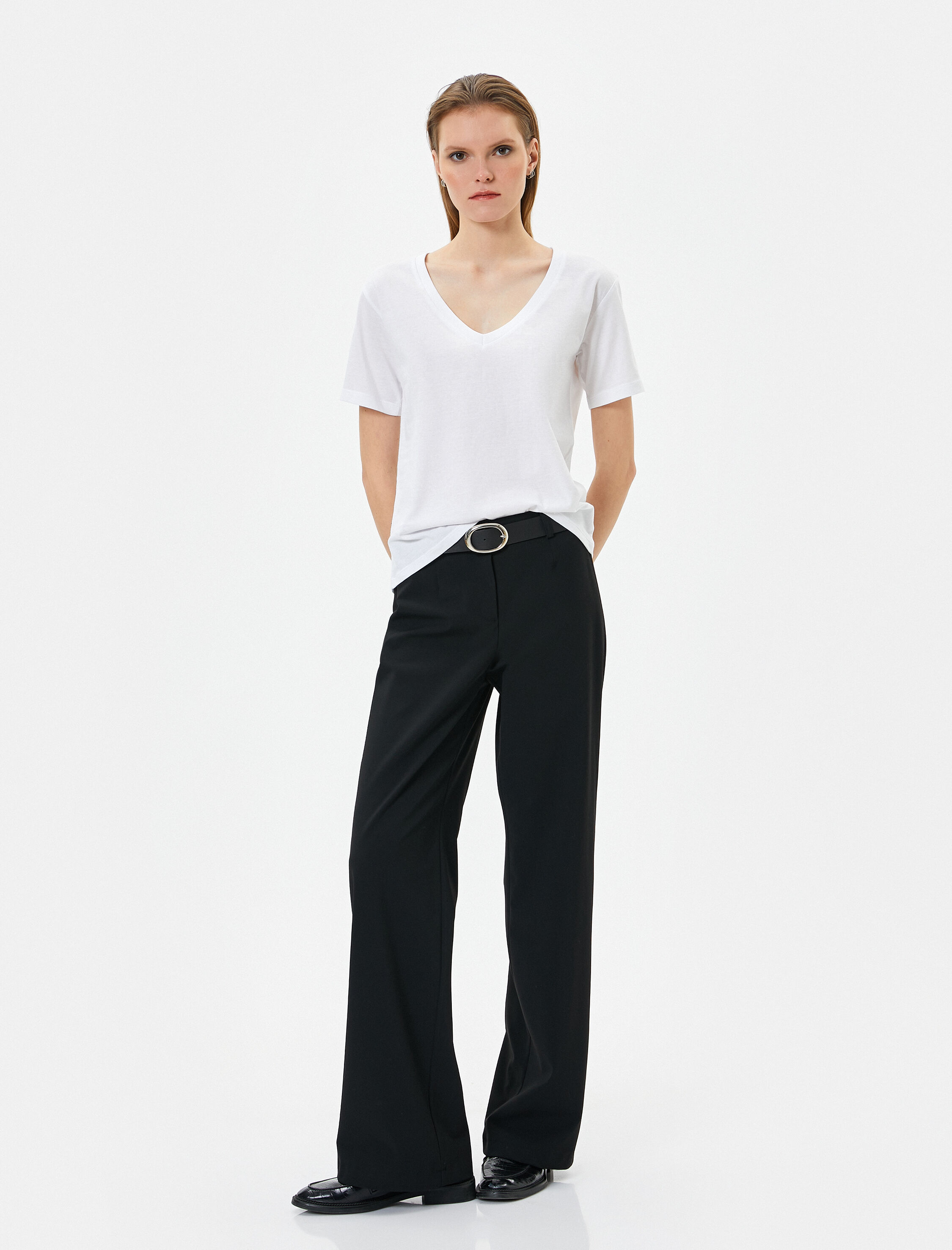   Basic Tişört Kısa Kollu V Yaka Pamuklu