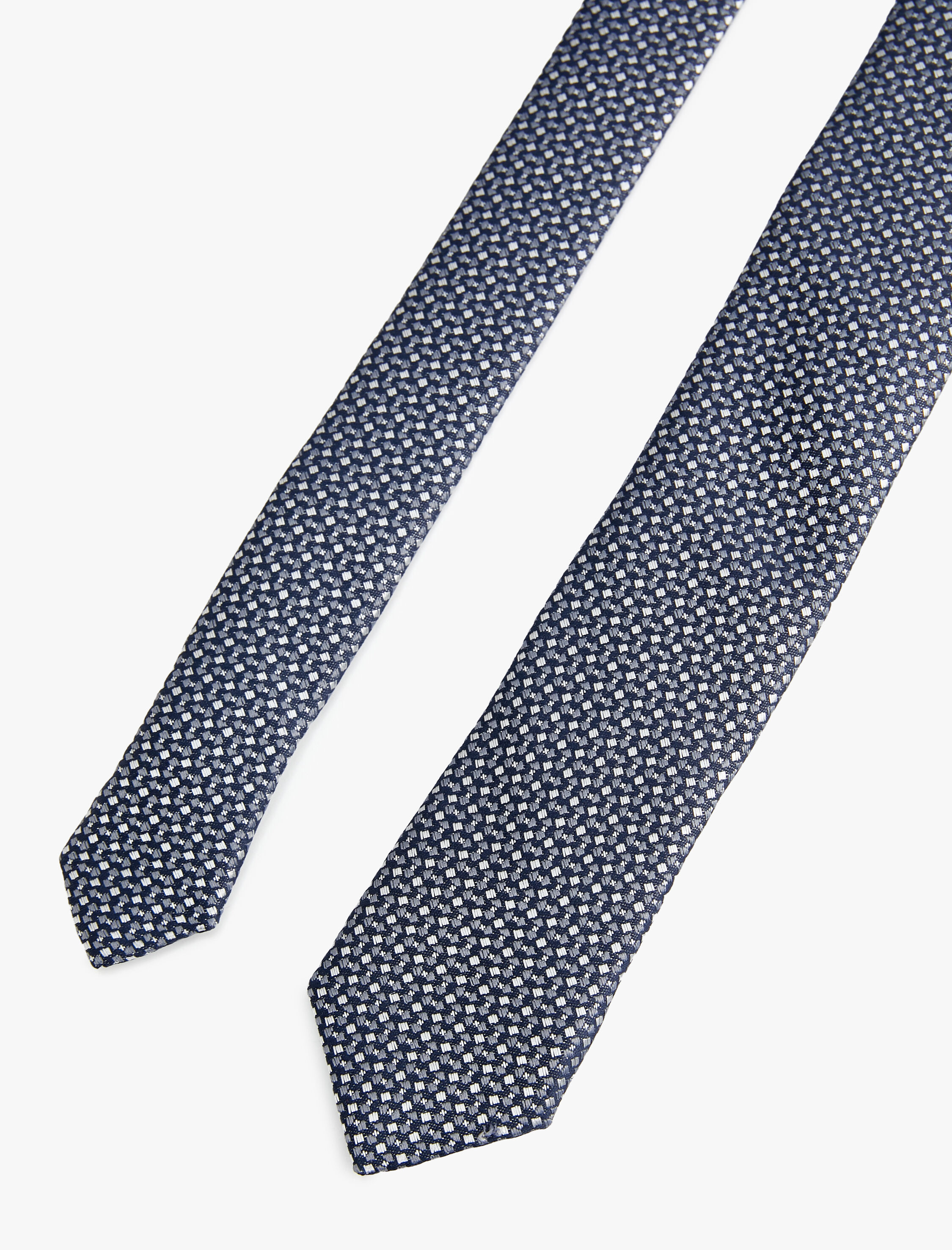   Kravat Minimal Desenli