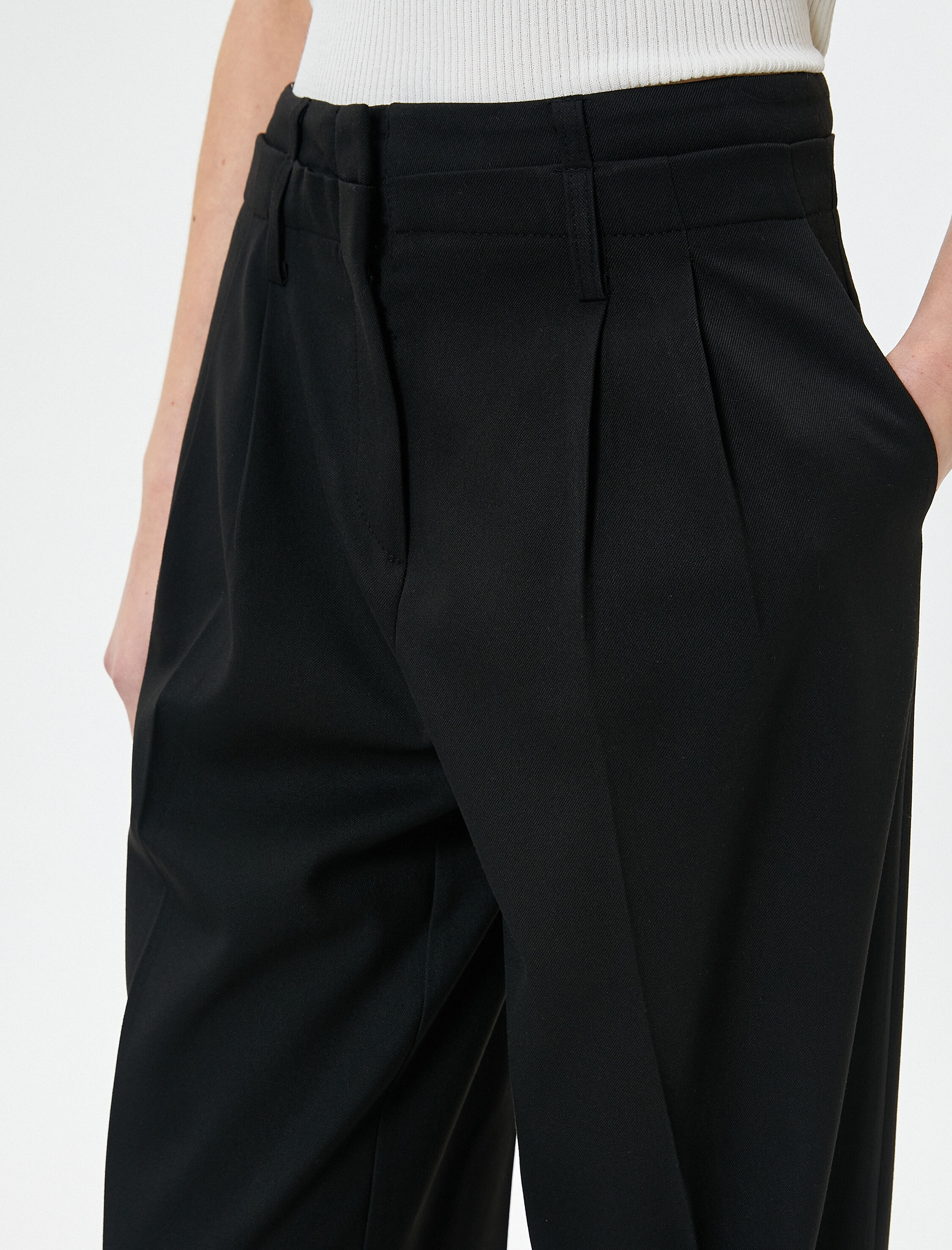   Bol Paça Pantolon Yüksek Bel Cep Detaylı