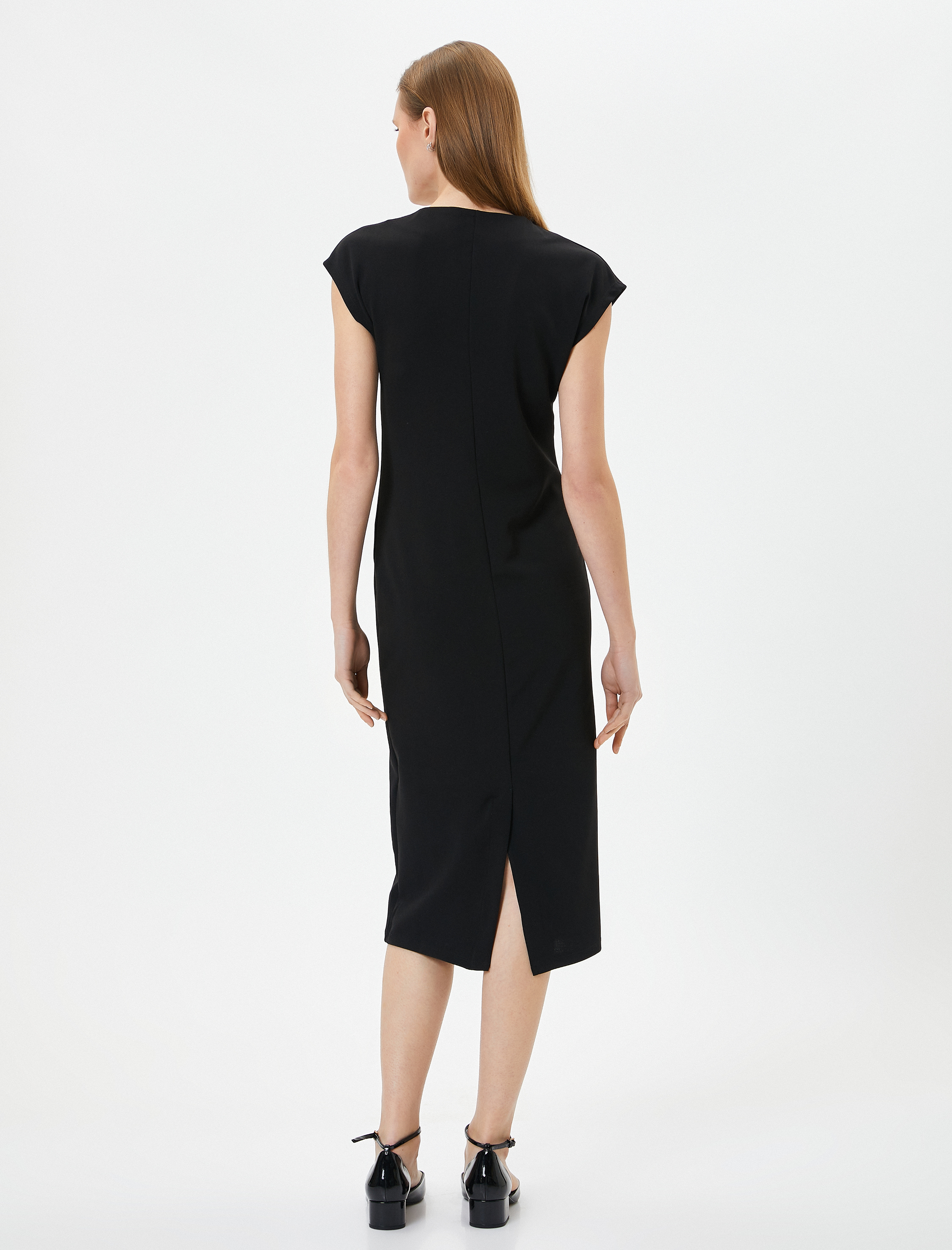   Midi Elbise V Yaka Kısa Kollu Yırtmaç Detaylı