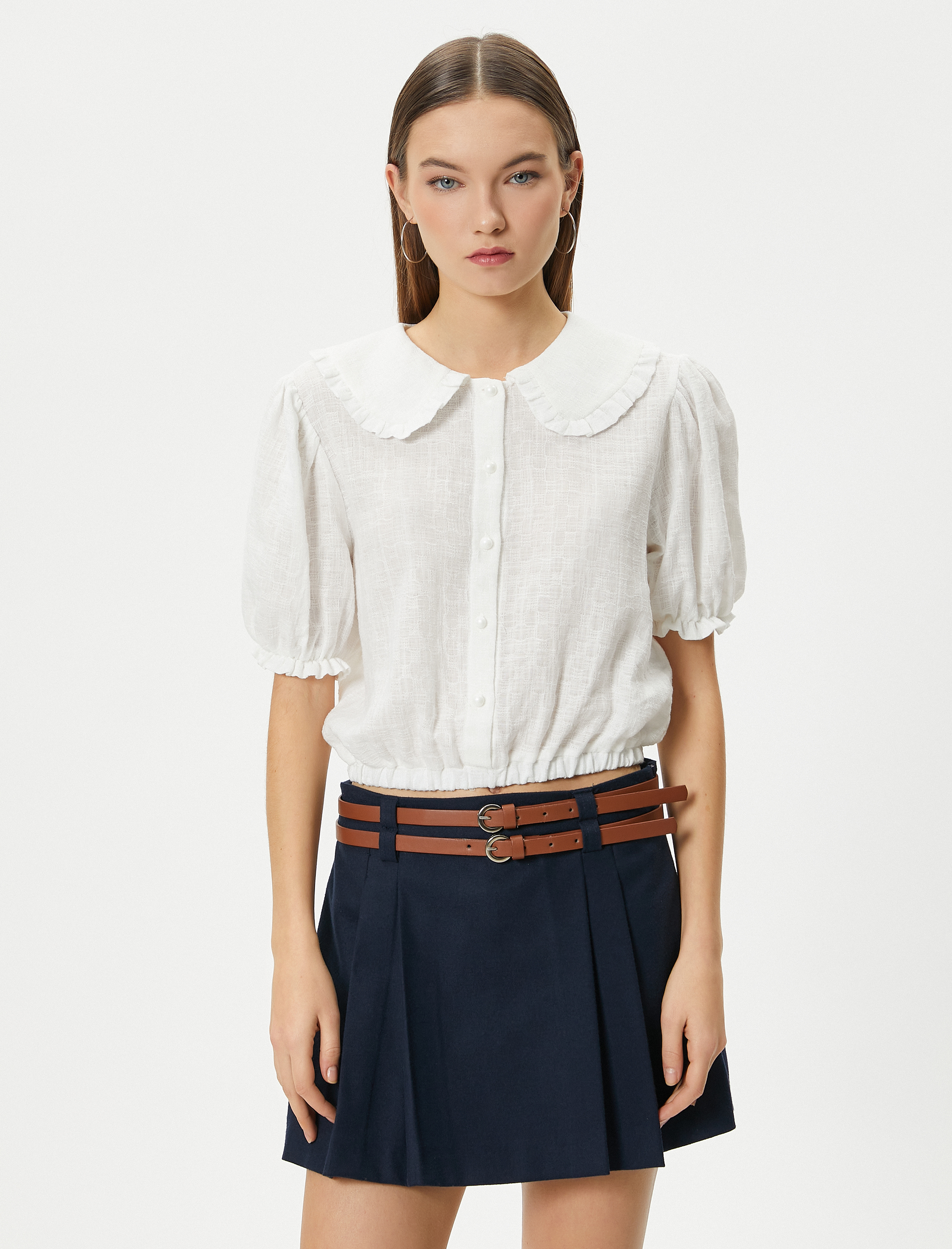   Balon Kol Crop Bluz Geniş Bebe Yaka Düğmeli Pamuklu