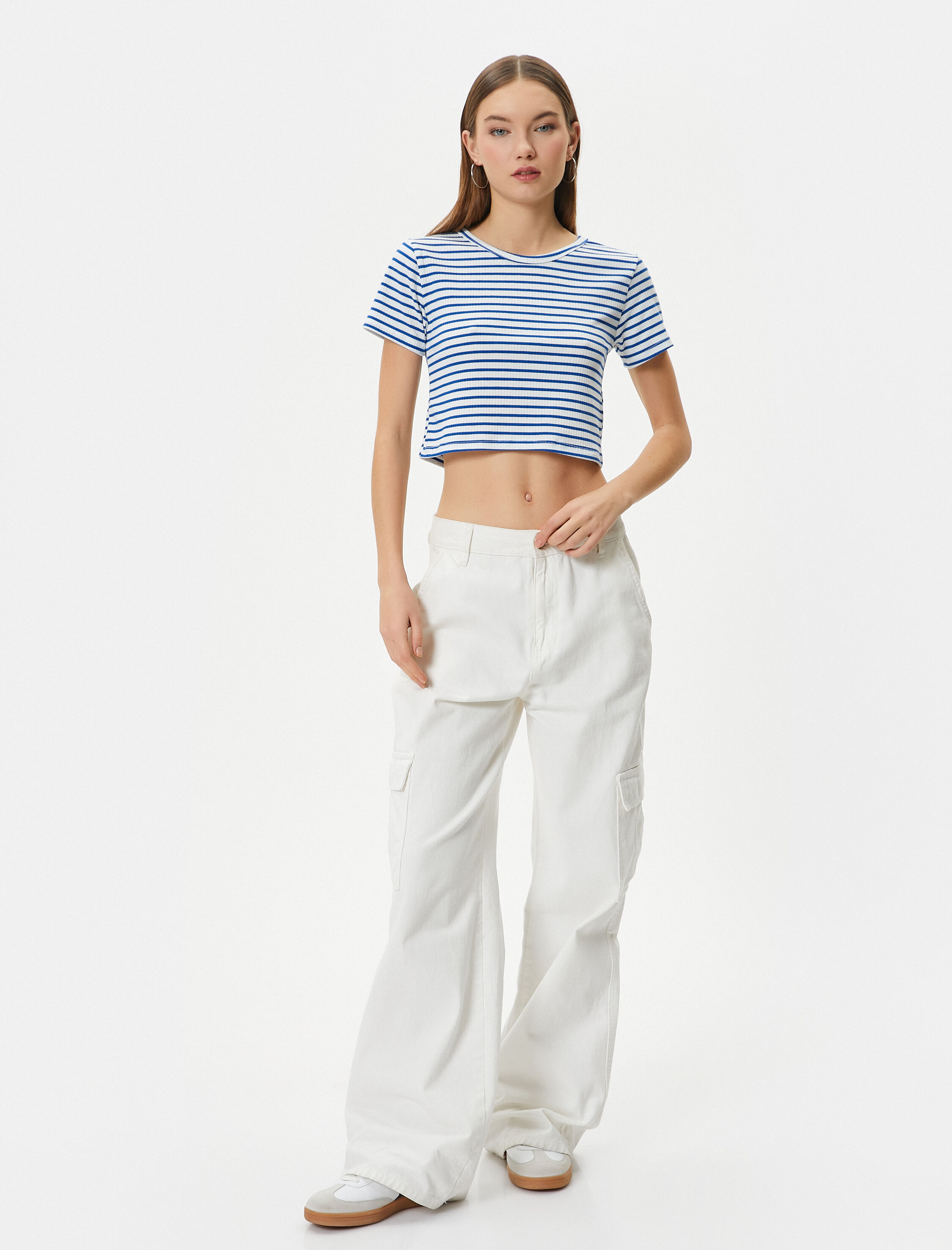 Crop Tişört Slim Fit Ribanalı Kısa Kollu Bisiklet Yaka