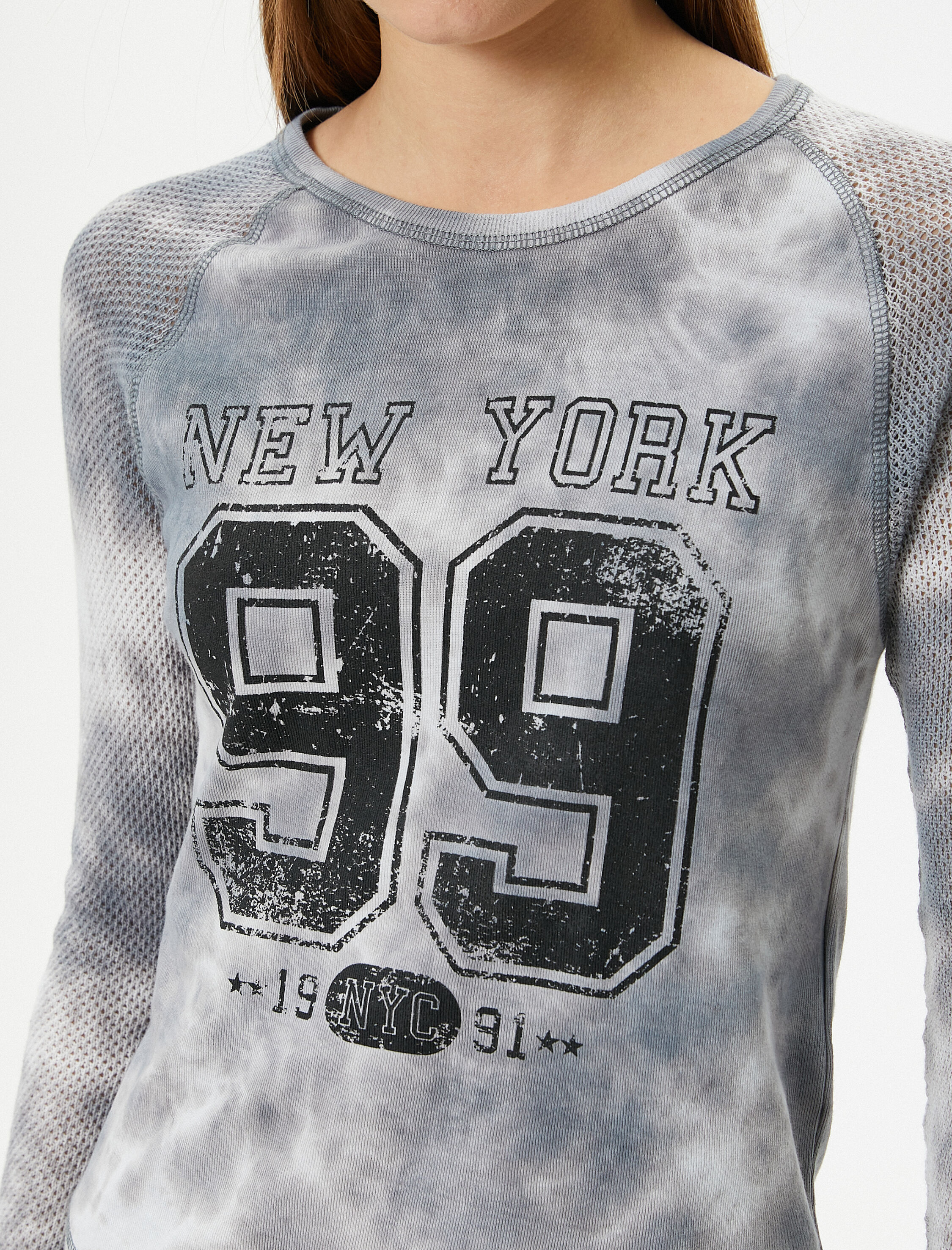   Fileli Tişört Kolej Temalı Baskılı Batik Desenli Uzun Kollu Pamuklu Slim Fit