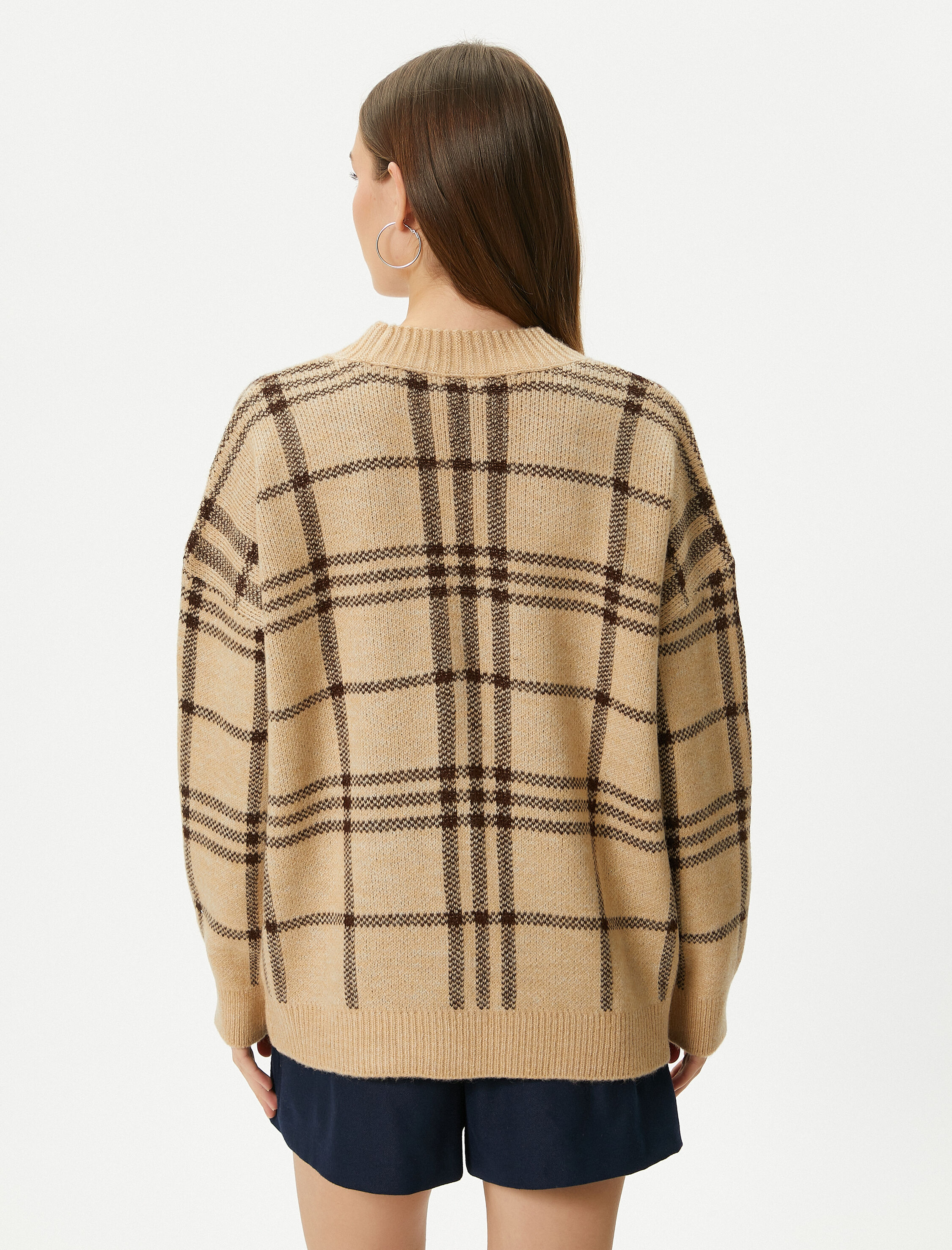   Ekose Triko Hırka Rahat Kalıp Ayıcık Aplike Detaylı