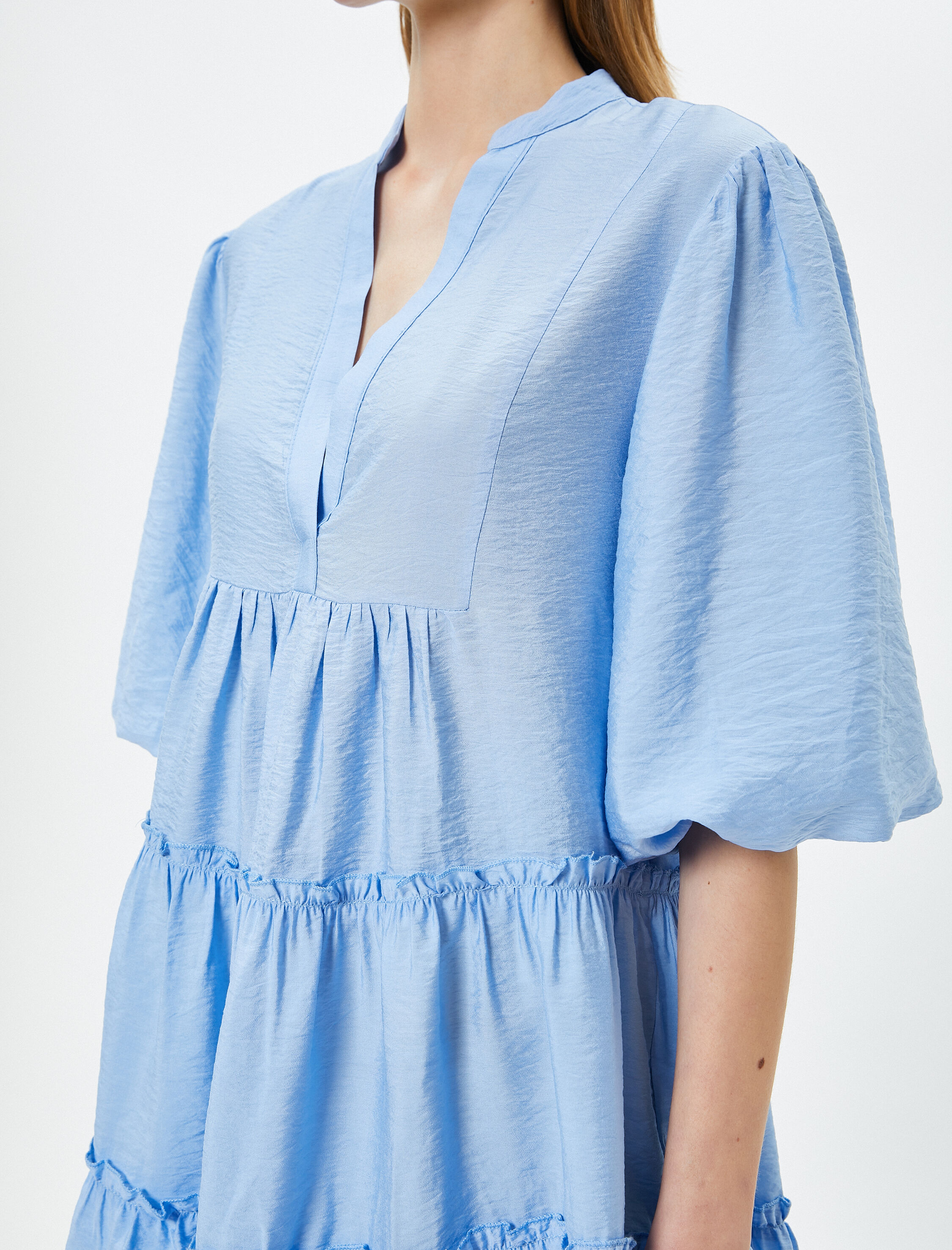   Mini Balon Kol Elbise Volanlı V Yaka Viskon