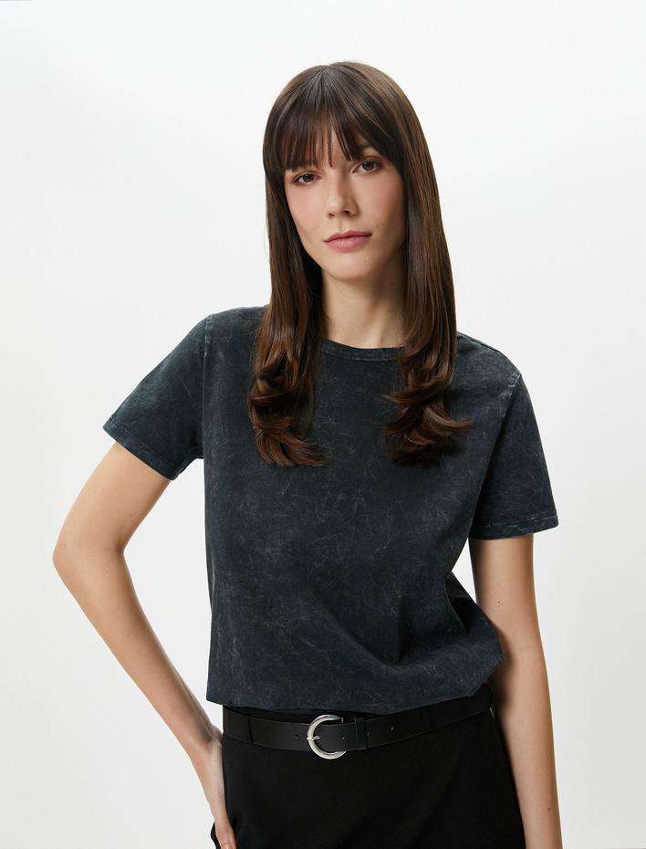  Bisiklet Yaka Tişört Kısa Kollu Soluk Efektli Pamuklu