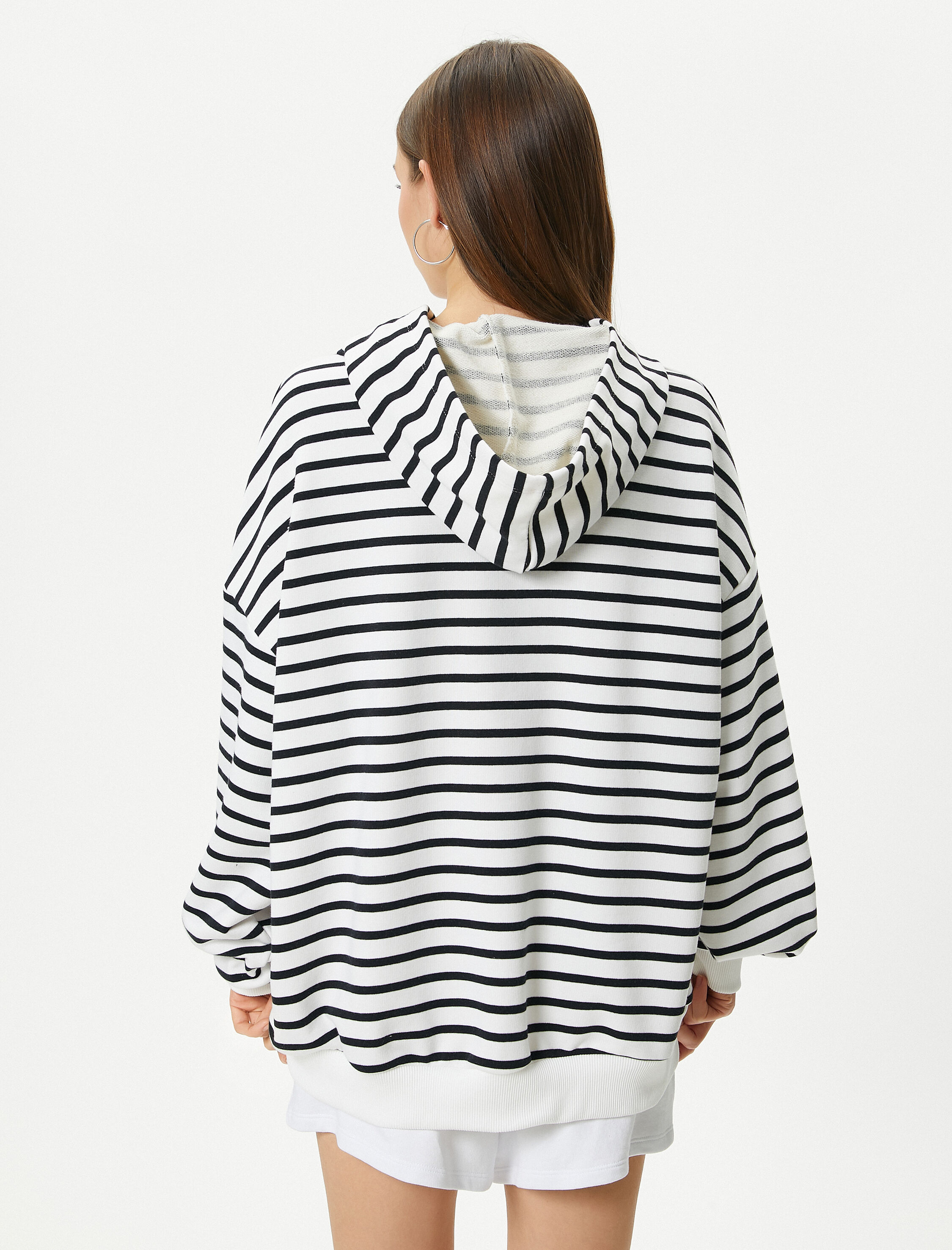   Şardonlu Kapşonlu Sweatshirt Uzun Balon Kol Rahat Kalıp