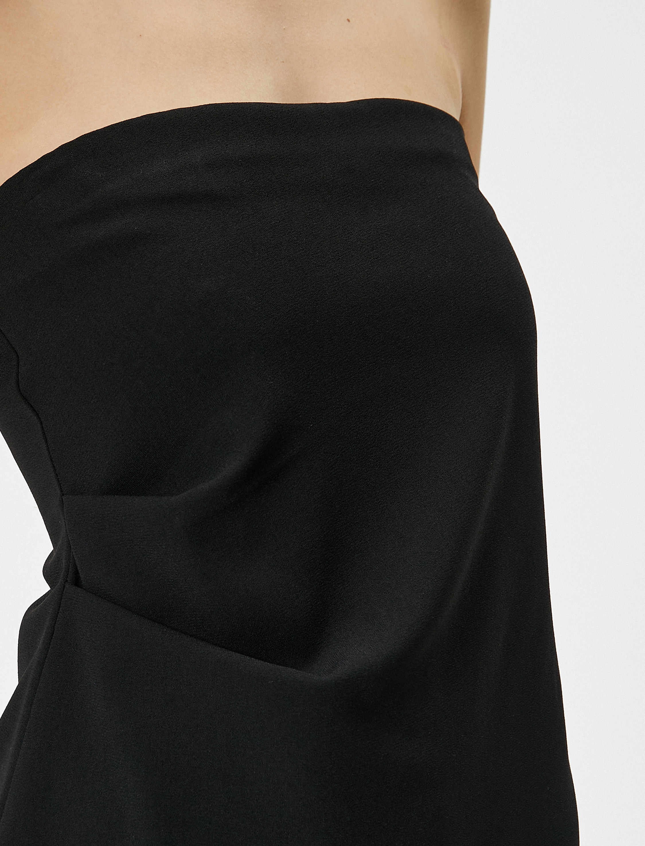   Straplez Bluz Asimetrik Kesim Slim Fit