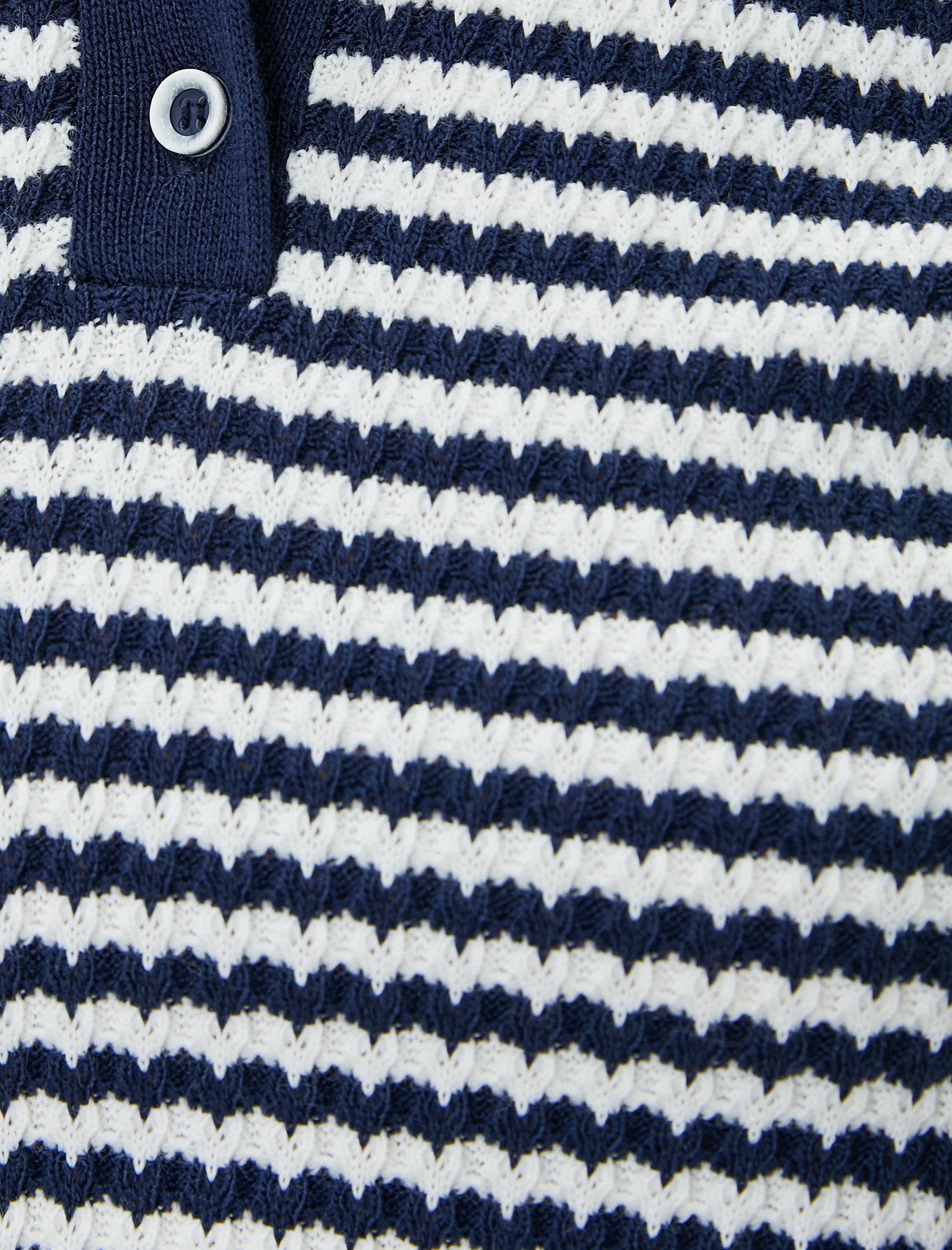   Polo Yaka Kazak Düğmeli Kısa Kollu