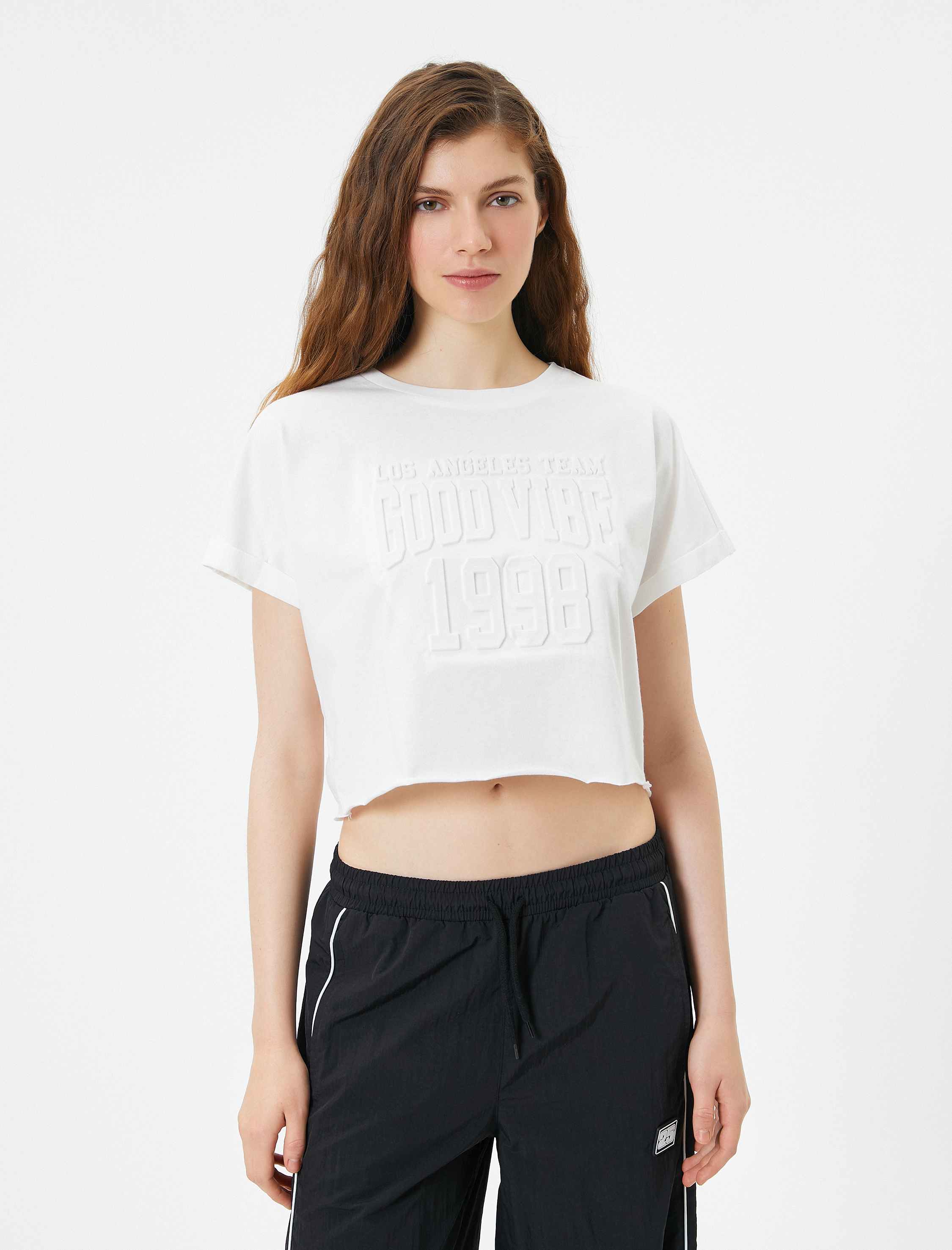   Crop Tişört Rahat Kalıp Kısa Kollu Bisiklet Yaka Pamuklu