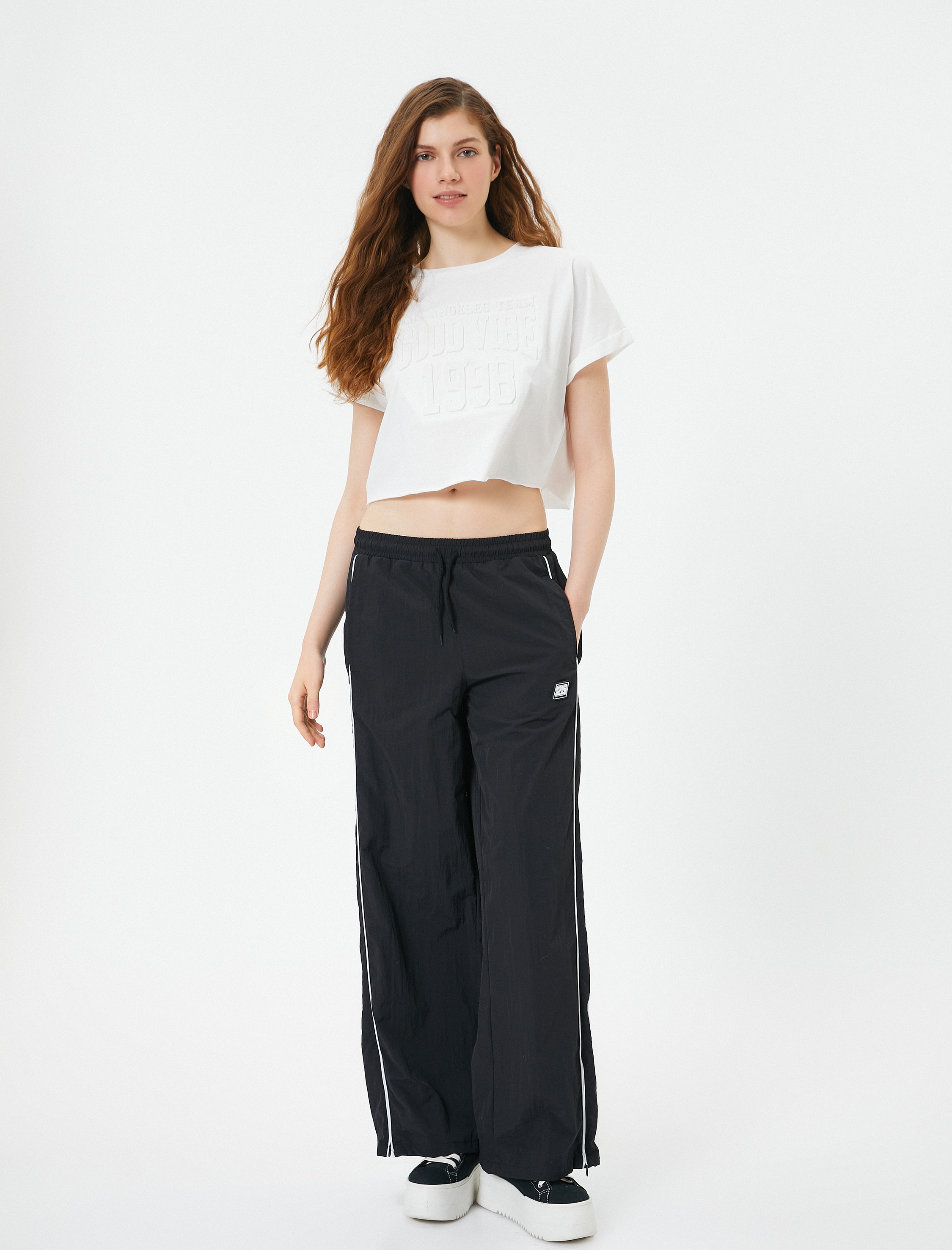   Crop Tişört Rahat Kalıp Kısa Kollu Bisiklet Yaka Pamuklu