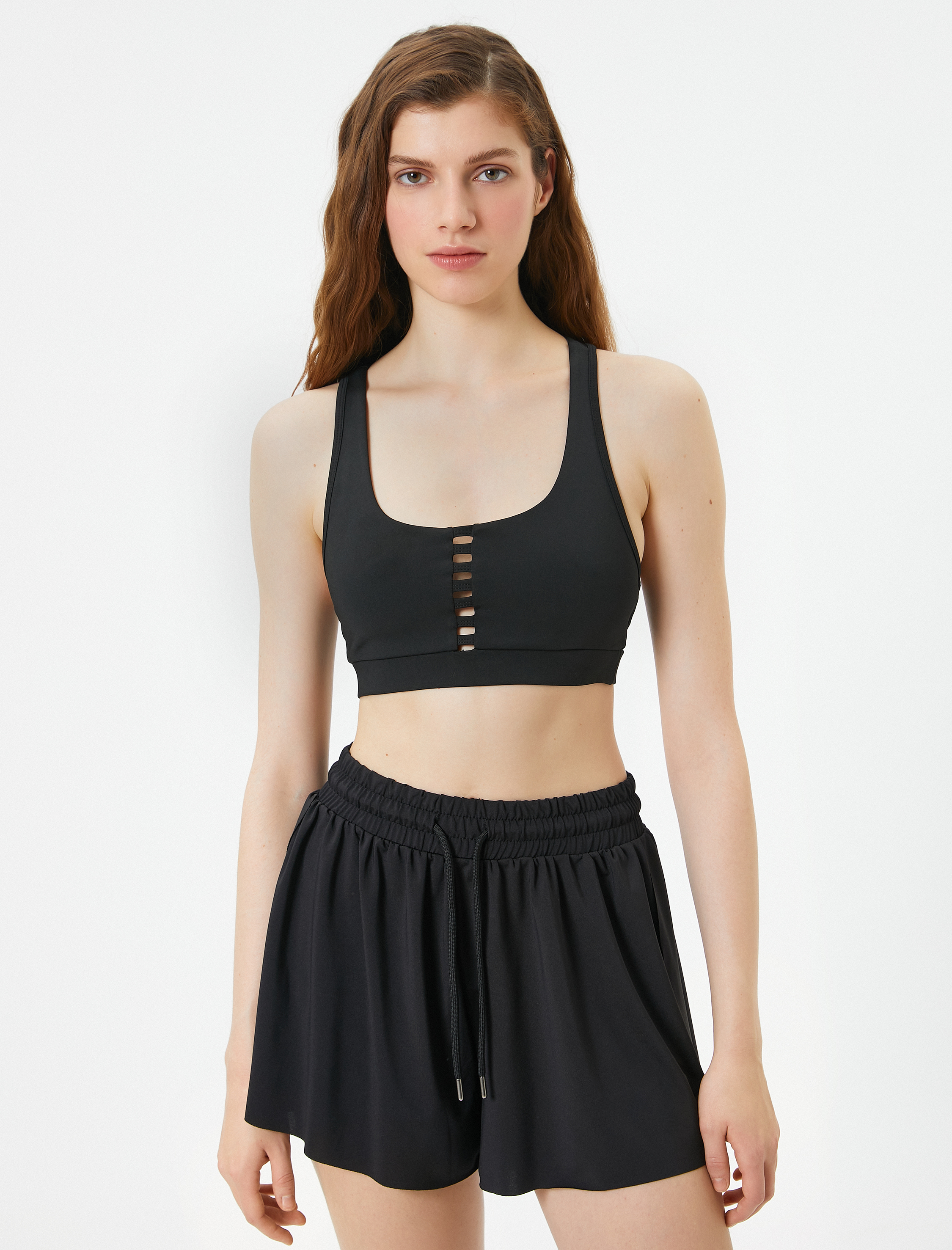   Sporcu Sütyeni Pencere Detaylı U Yaka Slim Fit