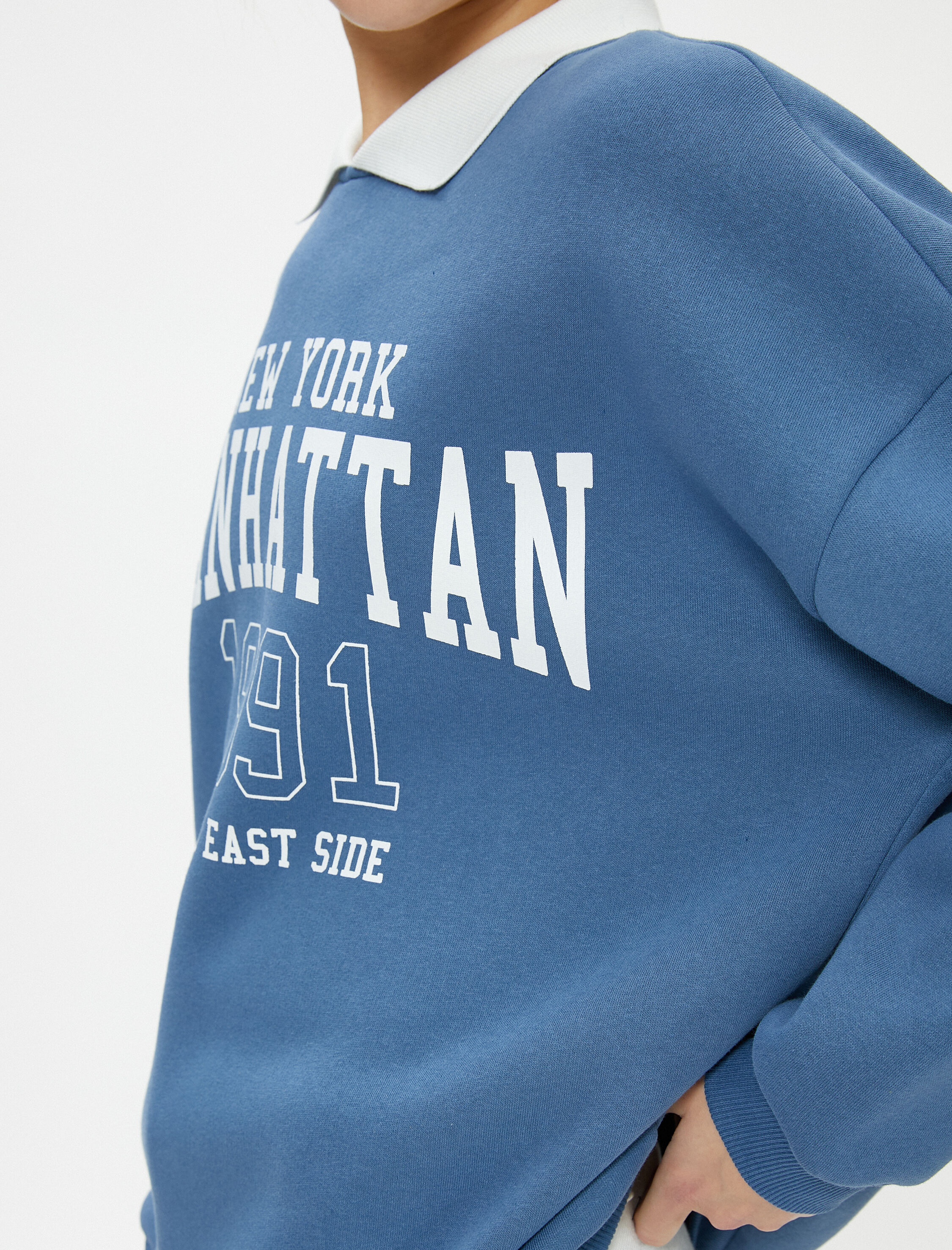   Şardonlu Oversize Polo Yaka Sweatshirt Kolej Temalı Baskılı Uzun Kollu