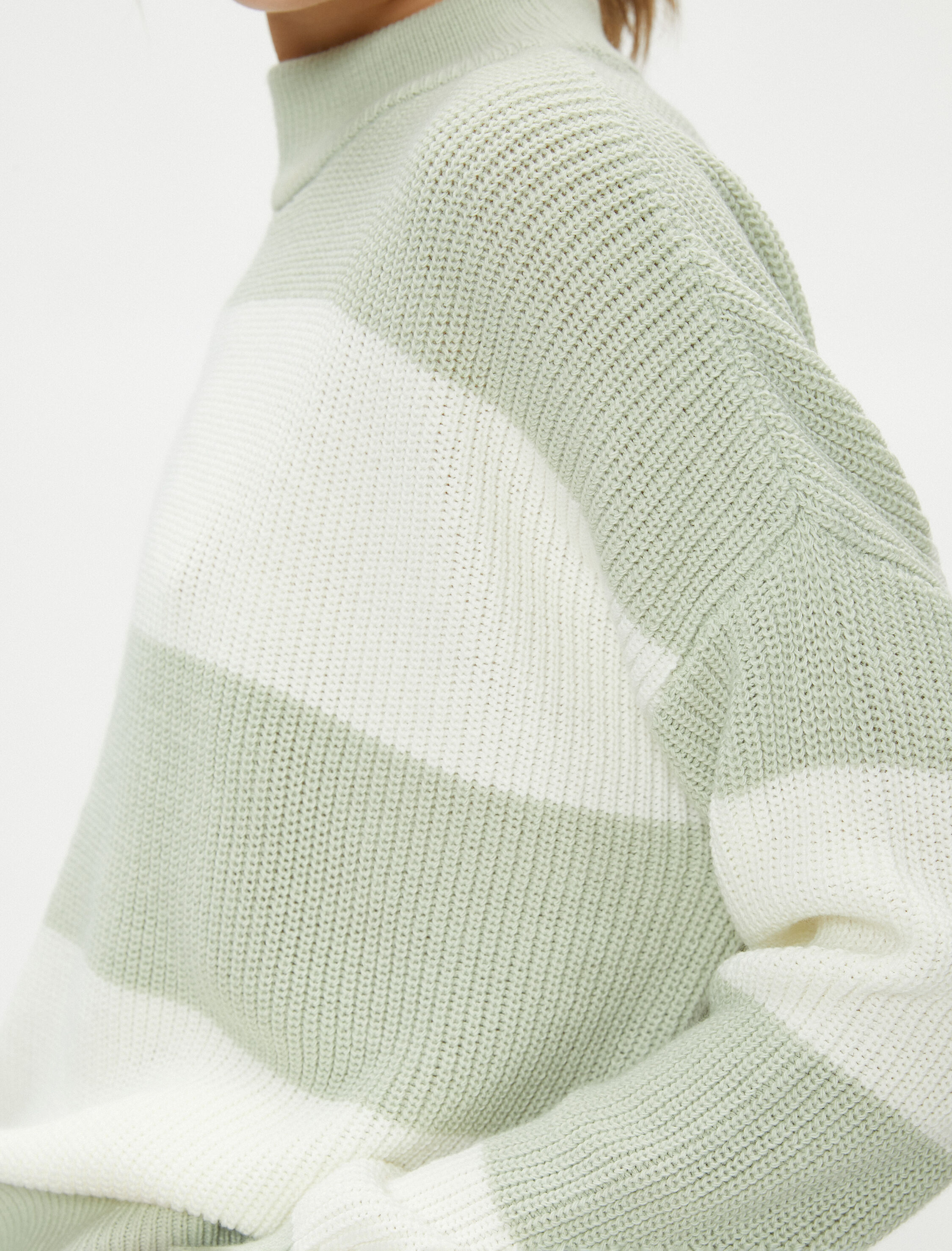   Triko Kazak Dik Yaka Uzun Kollu