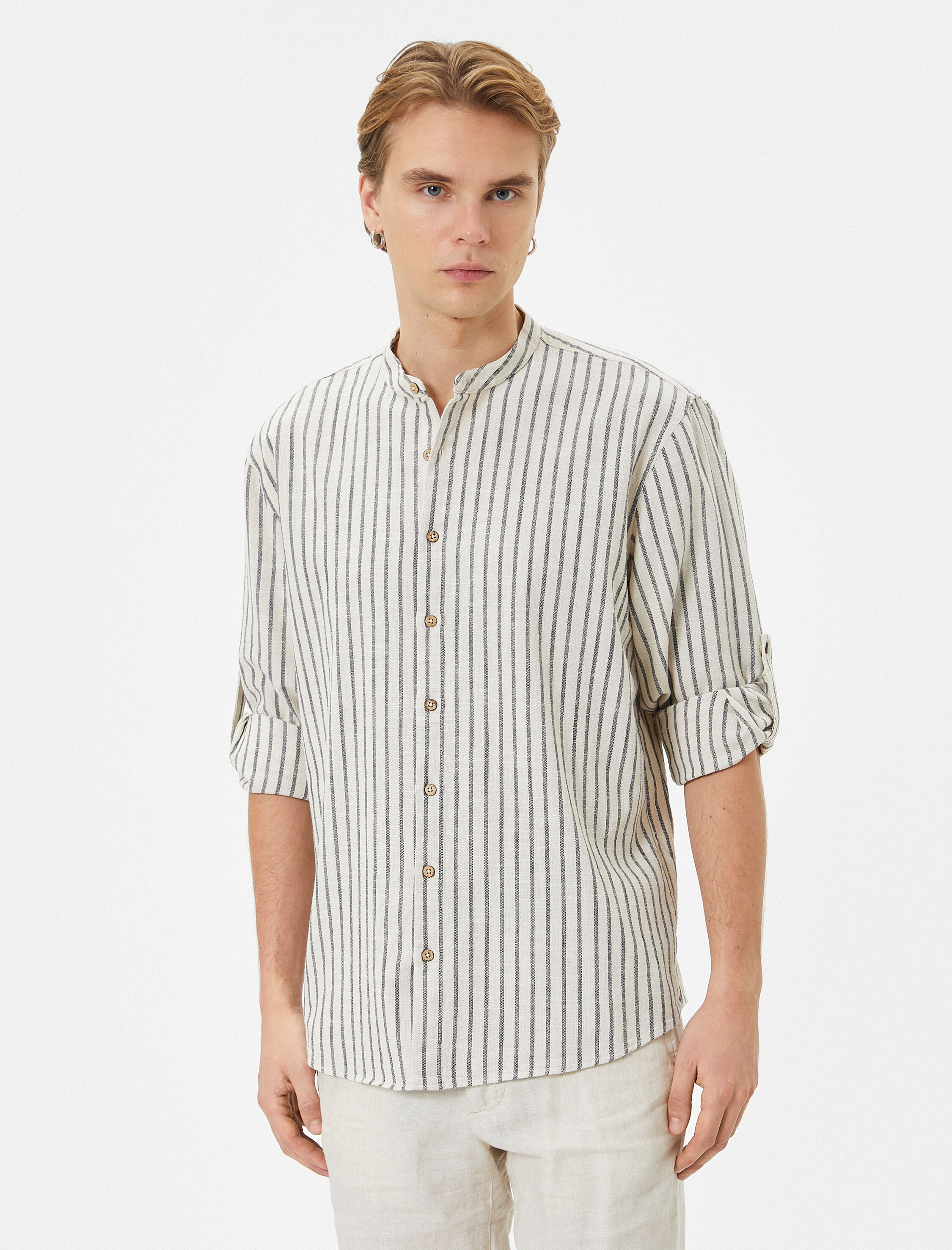   Hakim Yaka Gömlek Düğmeli Kıvrılabilir Kol Detaylı Regular Fit