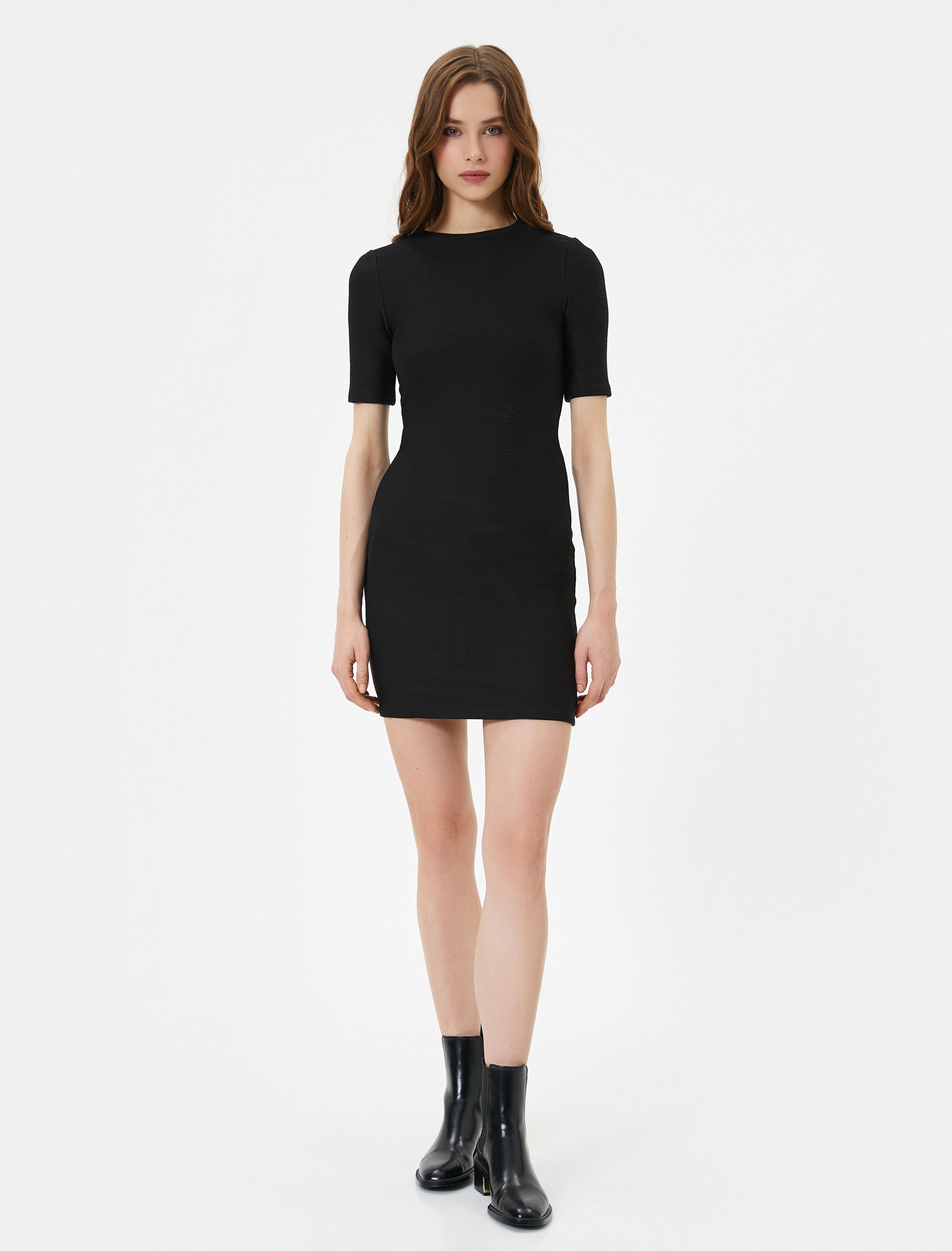   Mini Elbise Kısa Kollu Bisiklet Yaka