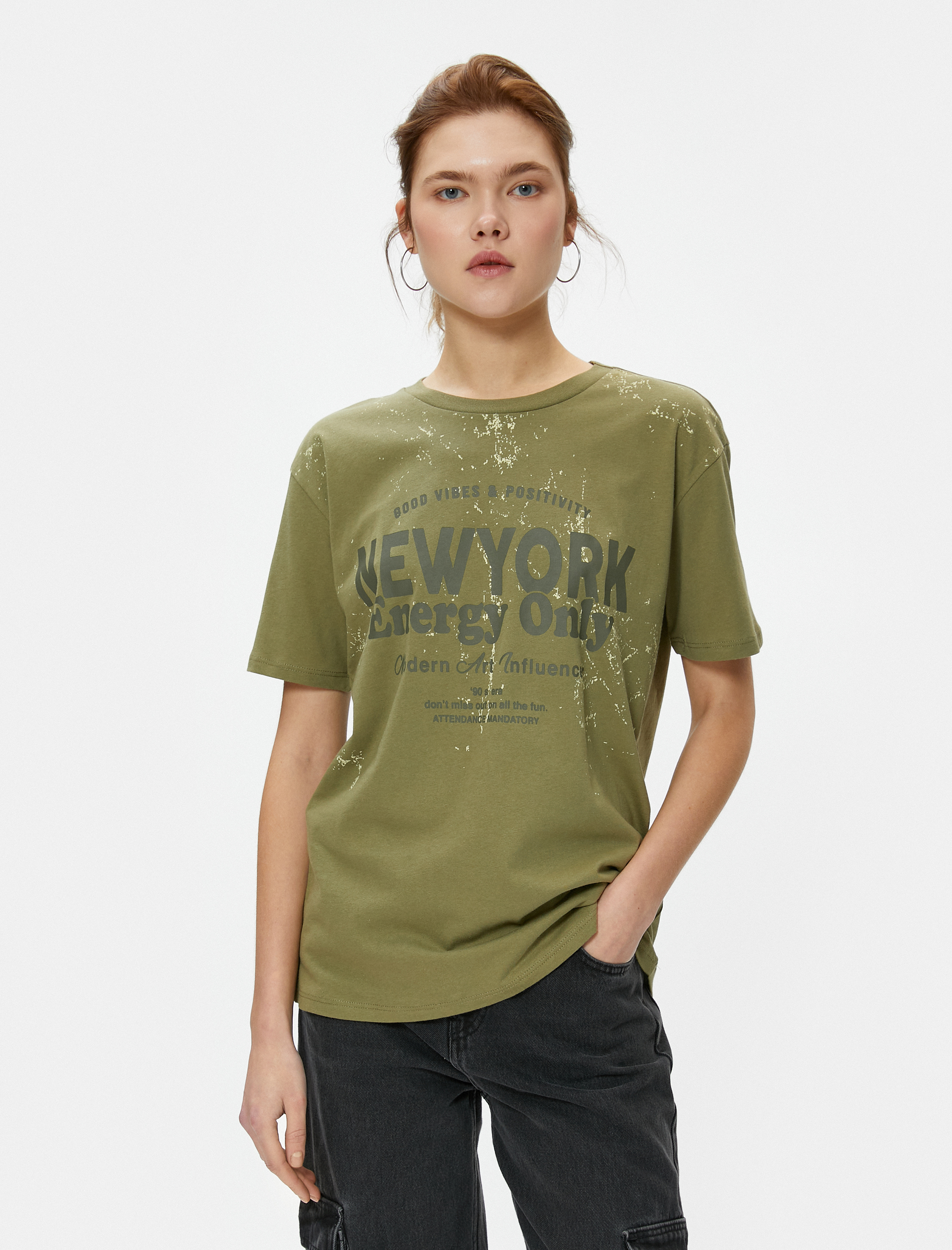   Tişört Kolej Baskılı Bisiklet Yaka Kısa Kollu Pamuklu