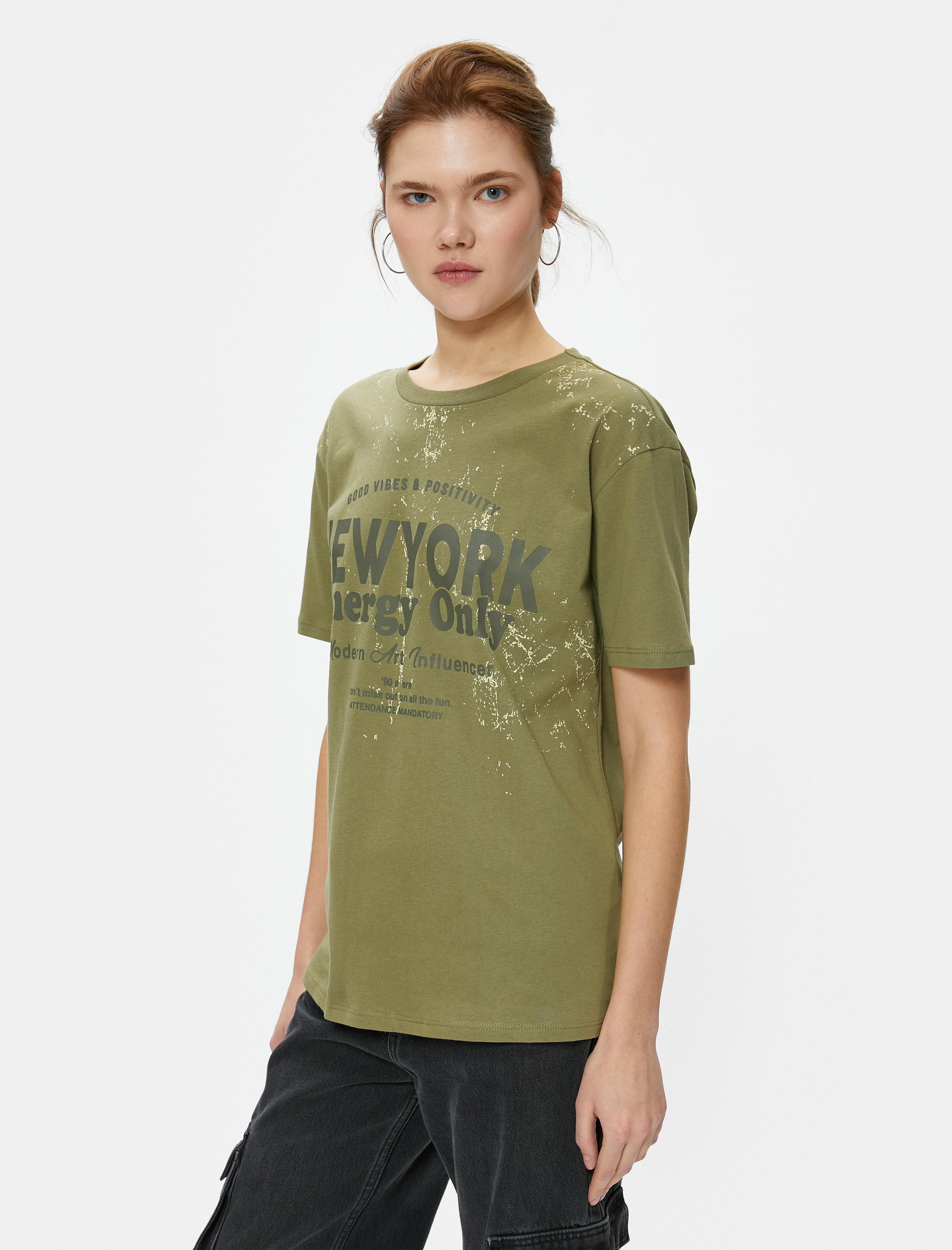   Tişört Kolej Baskılı Bisiklet Yaka Kısa Kollu Pamuklu