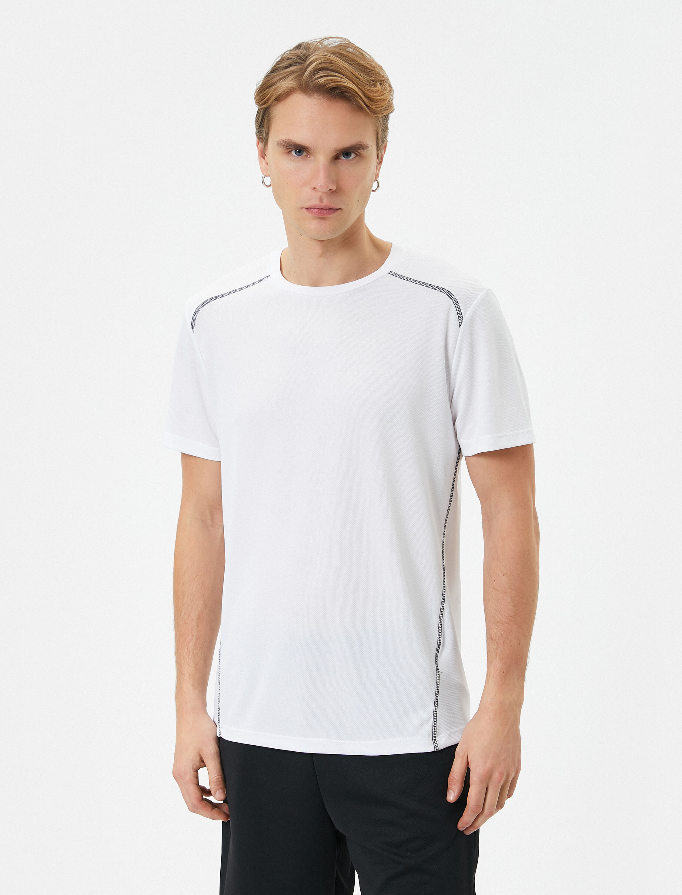   Spor Tişört Dikiş Detaylı Bisiklet Yaka Kısa Kollu