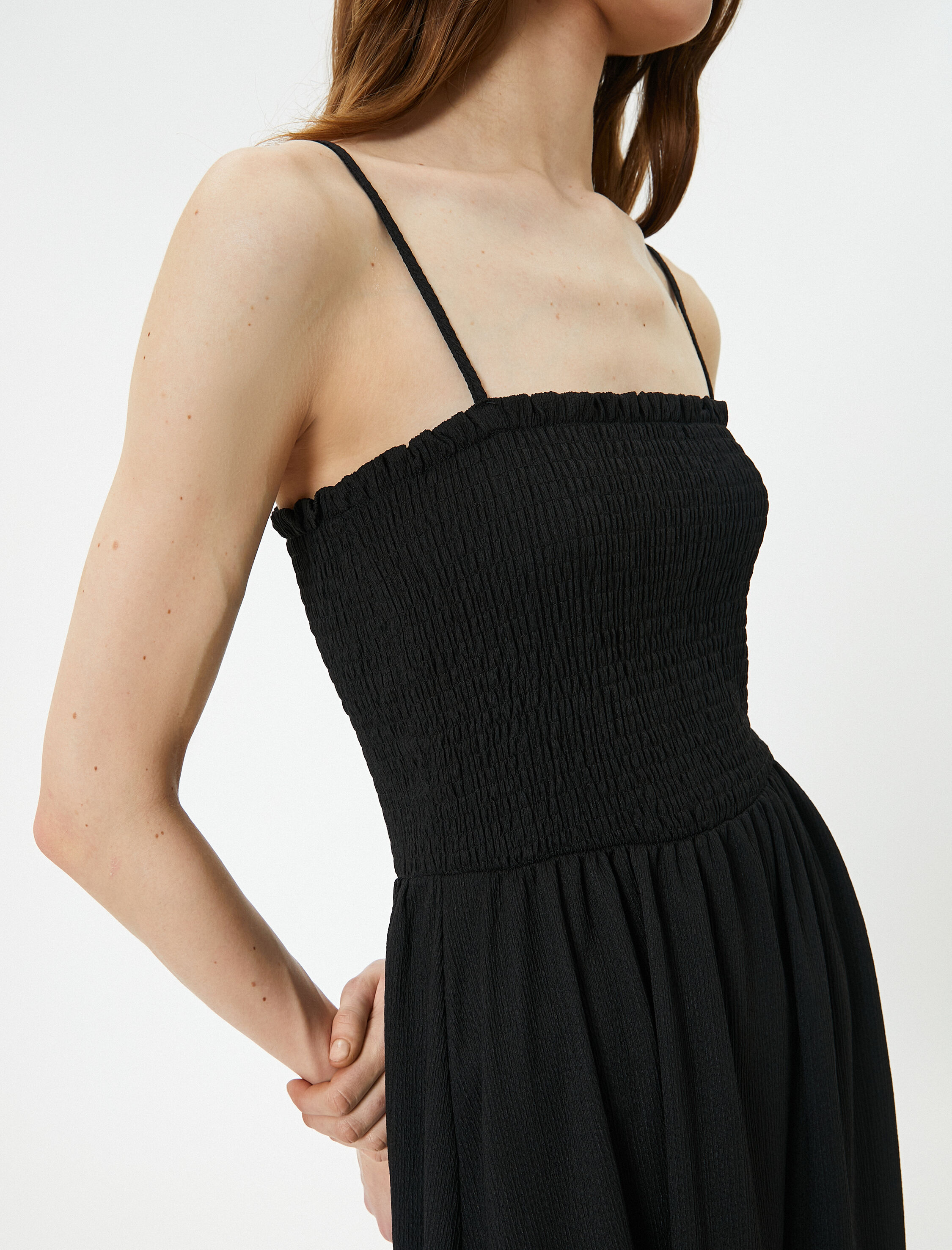   Askılı Midi Elbise Gipeli Kare Yaka