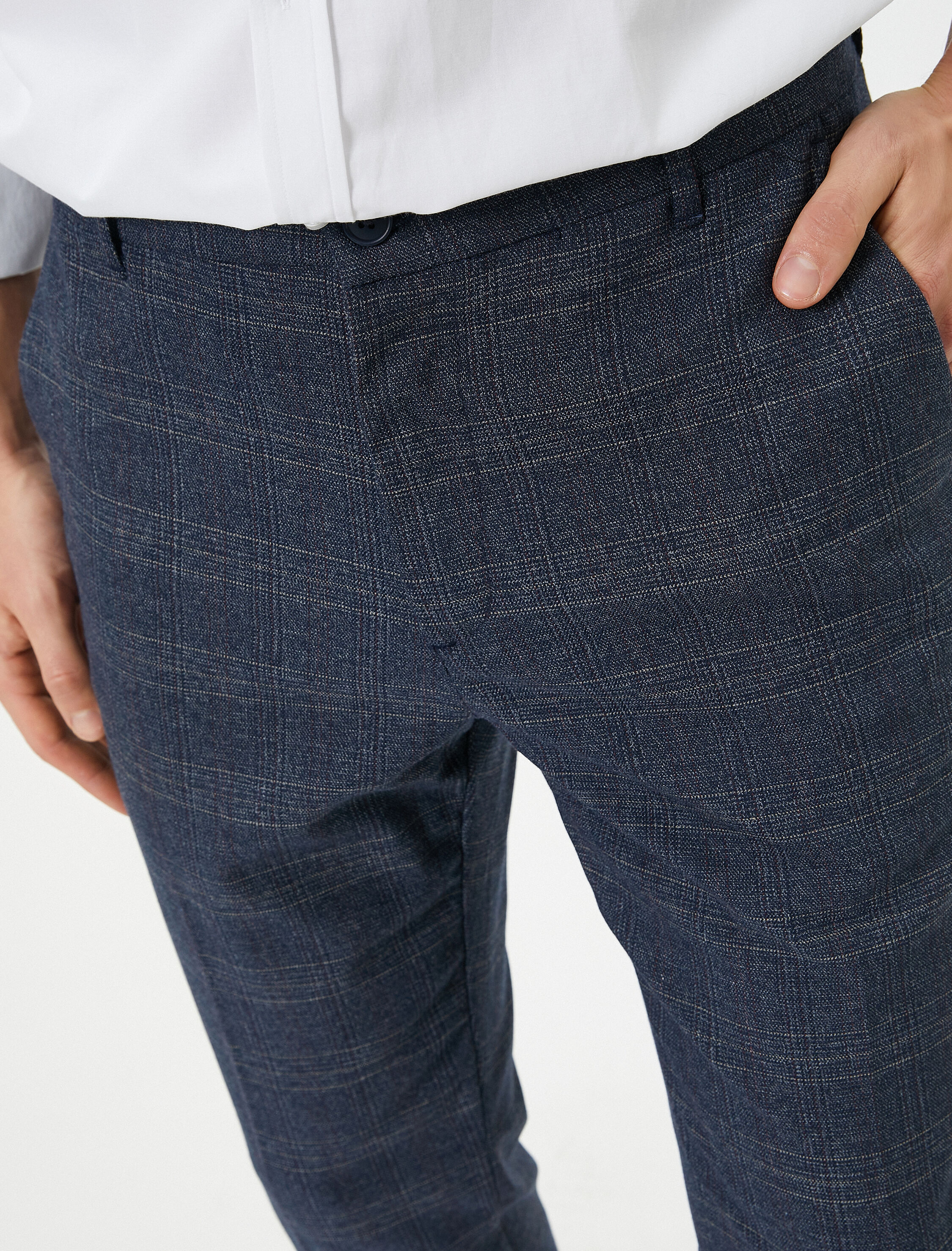   Kumaş Pantolon Desenli Slim Fit Düğmeli Cep Detaylı