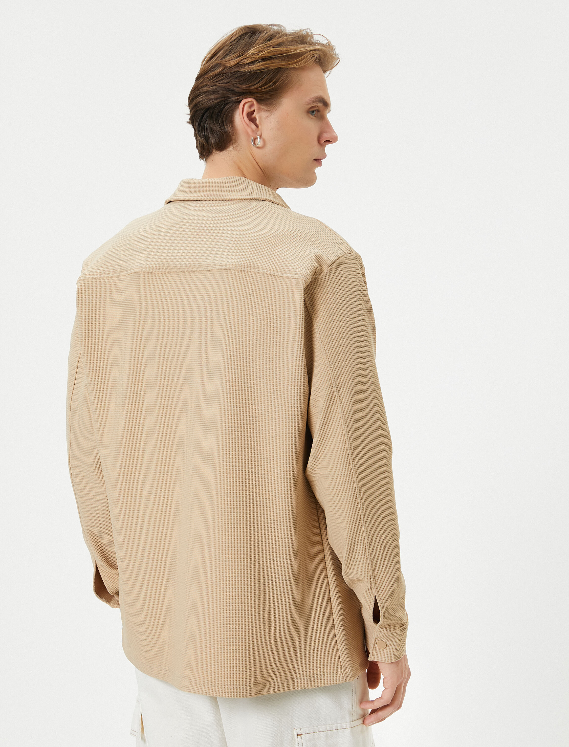   Spor Gömlek Cep Detaylı Klasik Yaka Çıtçıt Düğmeli Dokulu Regular Fit