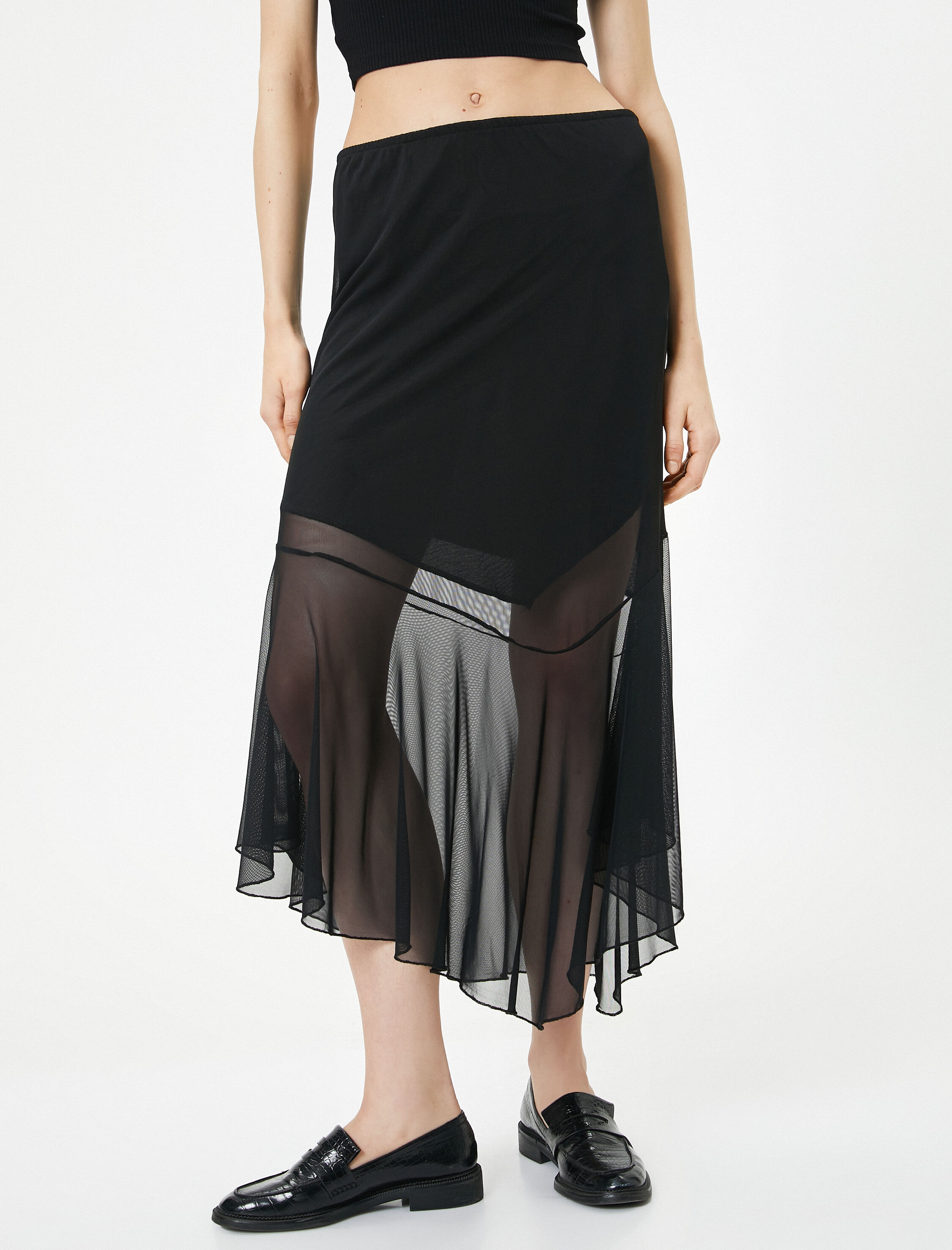   Midi Etek Asimetrik Kesim Tül Detaylı