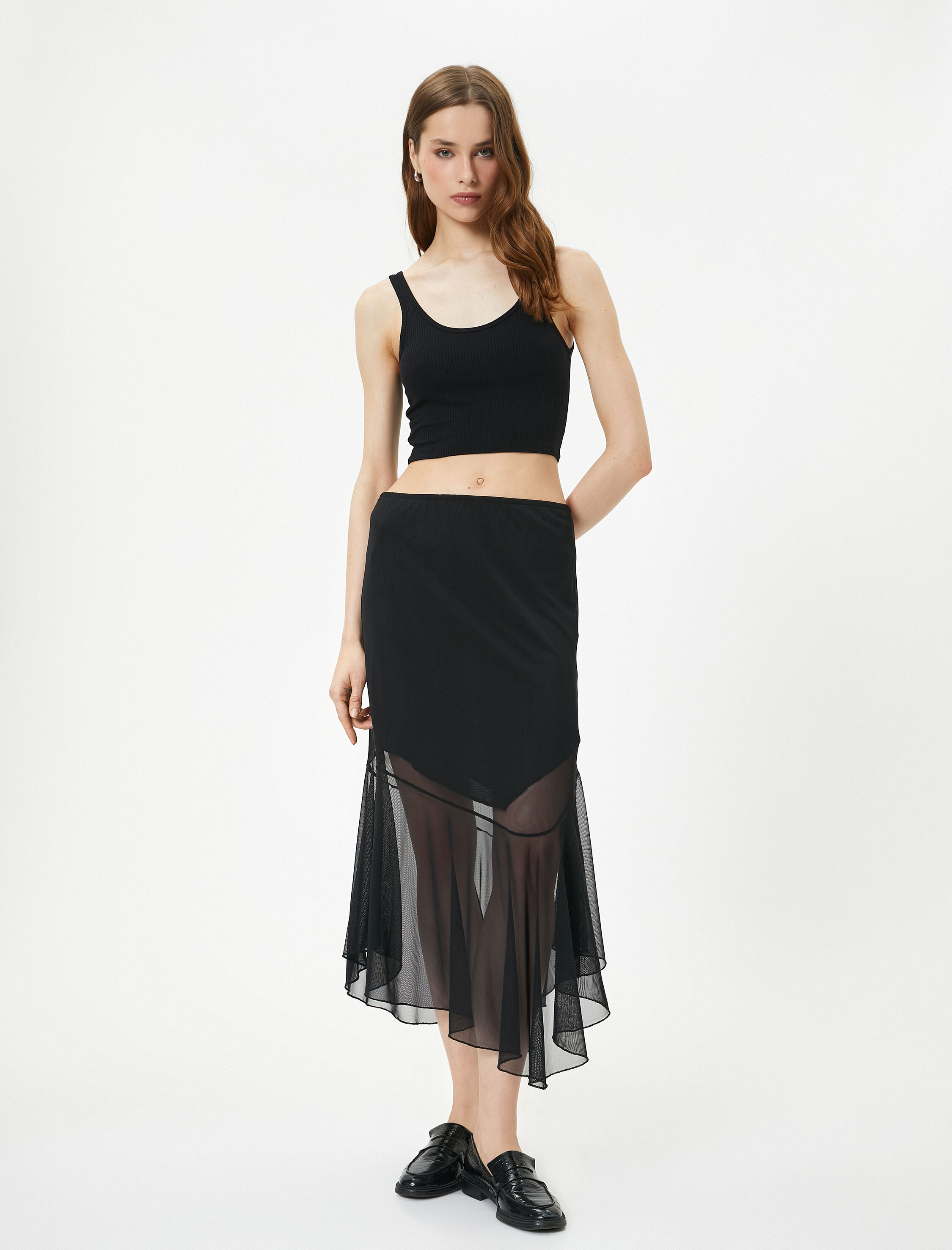   Midi Etek Asimetrik Kesim Tül Detaylı