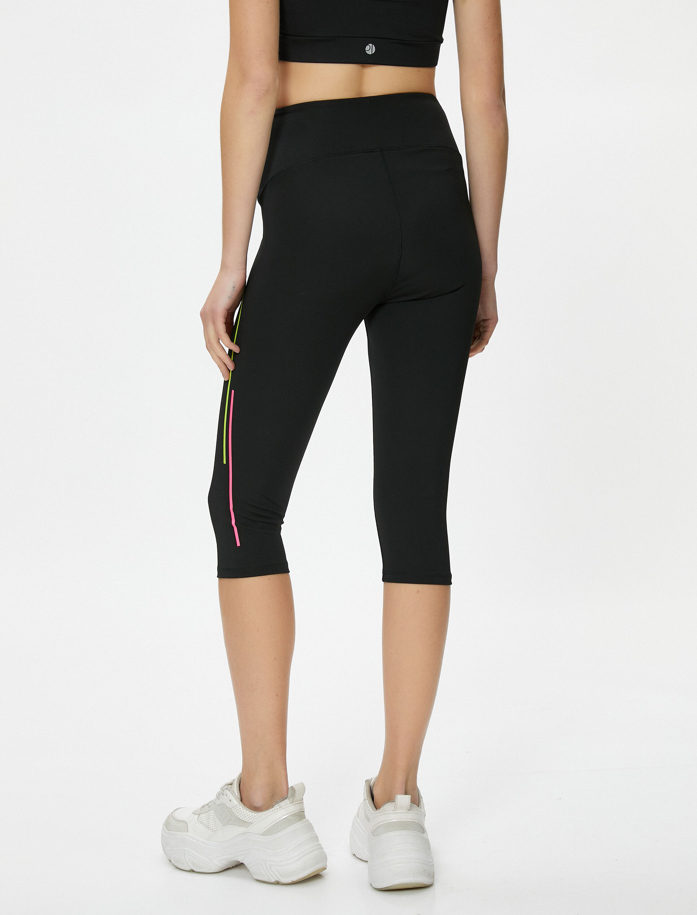   Spor Tayt Çizgi Detaylı Diz Altı Yüksek Bel Dar Kesim