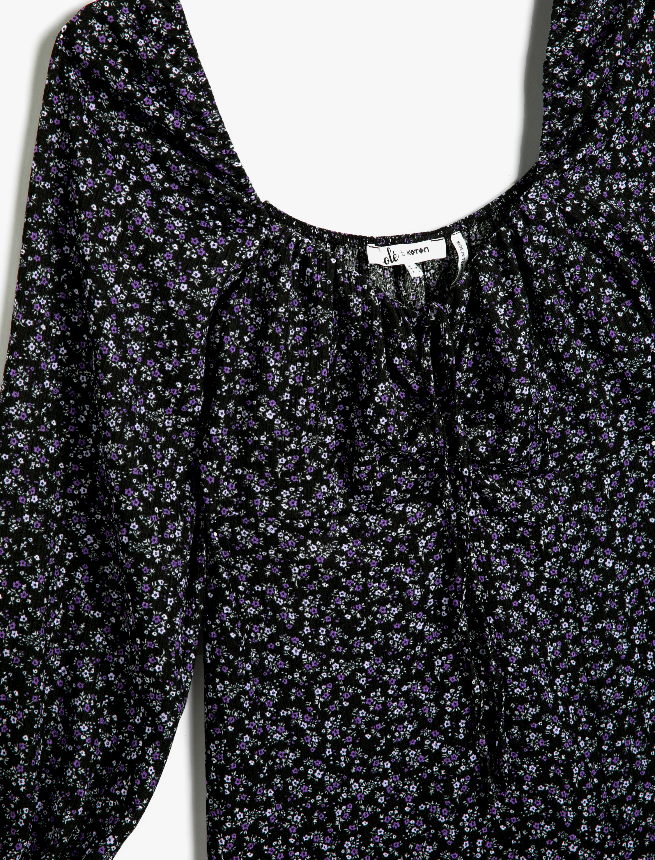   Çiçekli Yırtmaçlı Midi Elbise Uzun Kollu Kare Yaka Önü Bağlama Detaylı Bürümcük