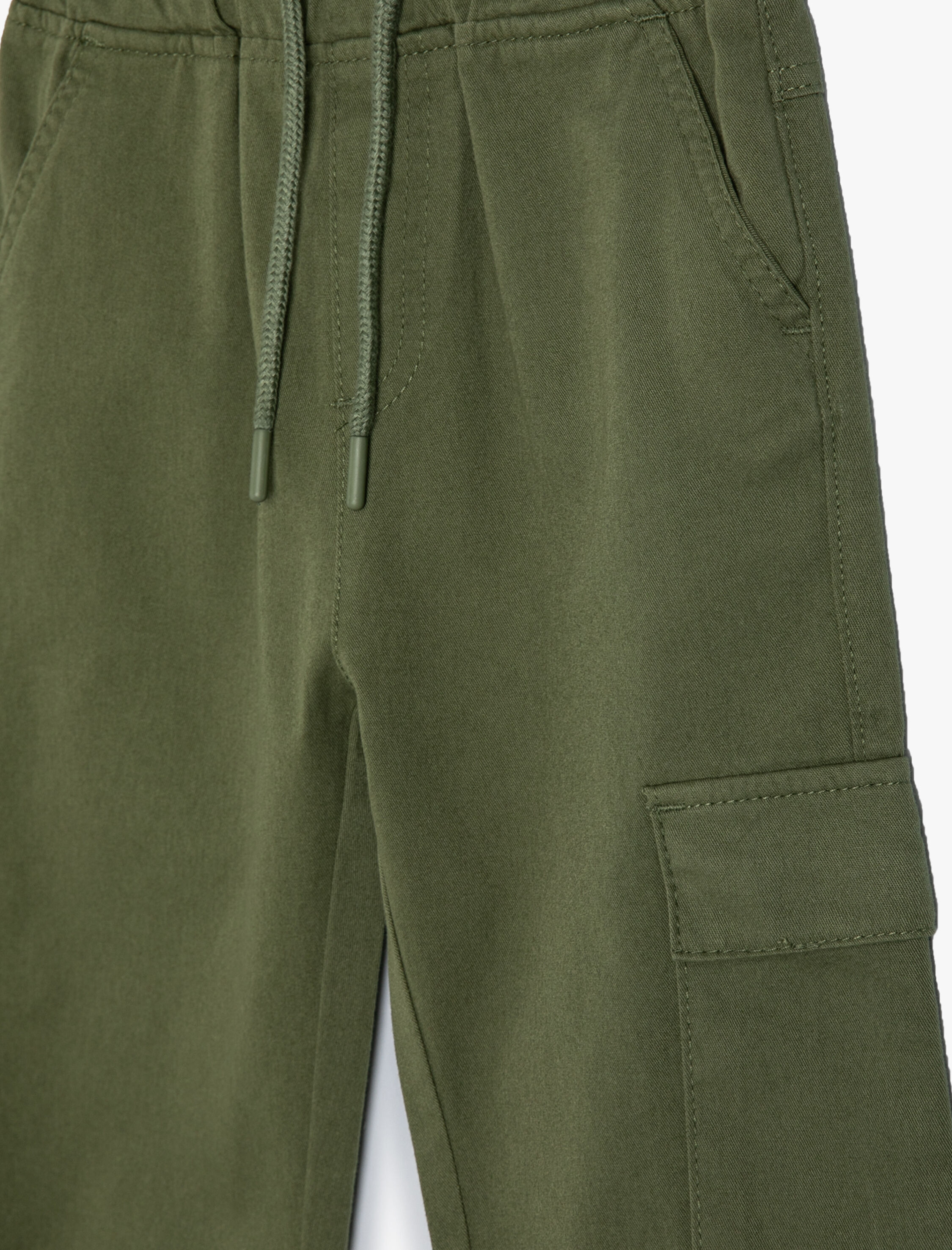  Erkek Çocuk Kargo Jogger Pantolon Cepli Beli Bağlamalı