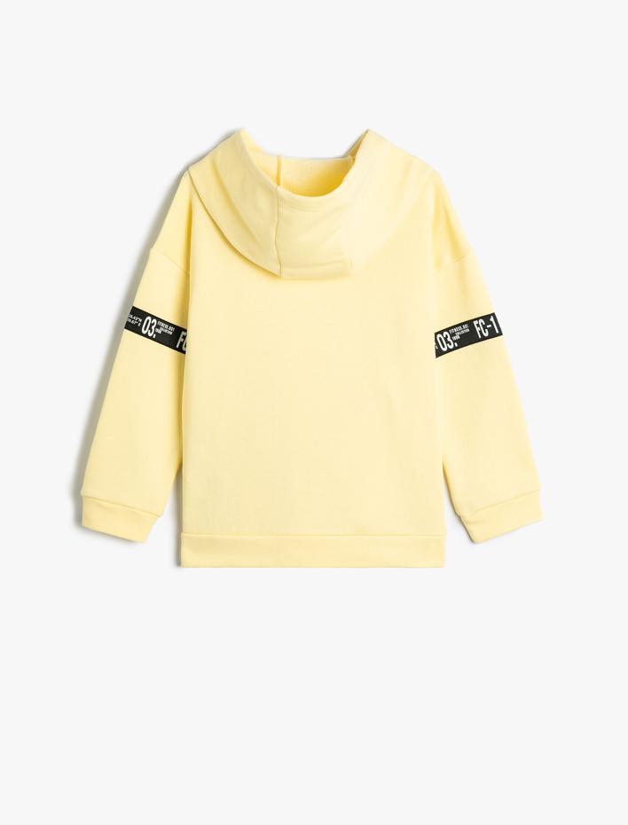 Erkek Çocuk Kapşonlu Sweatshirt Cepli Spor Temalı Pamuklu