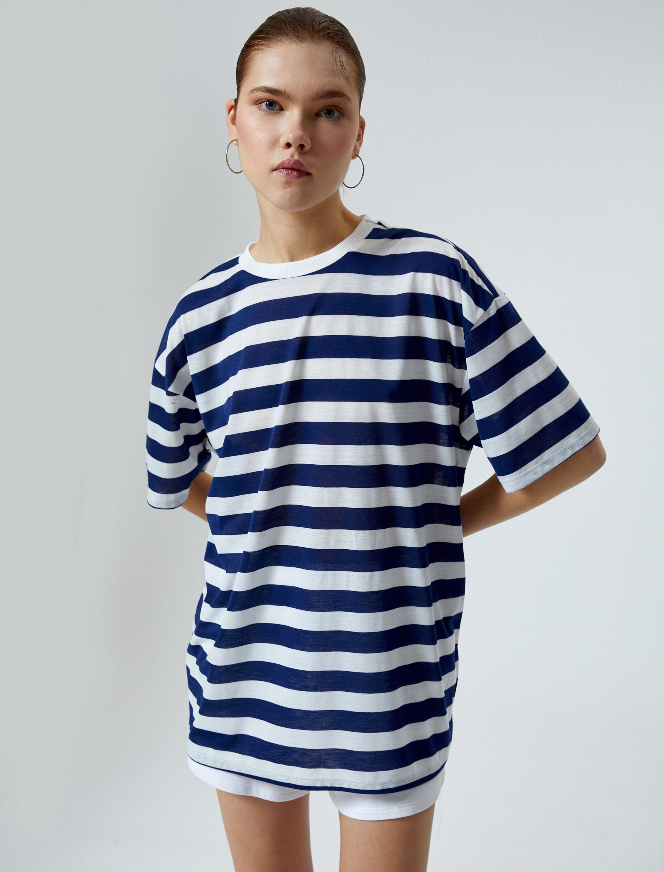   Bisiklet Yaka Tişört Kısa Kollu Rahat Kalıp