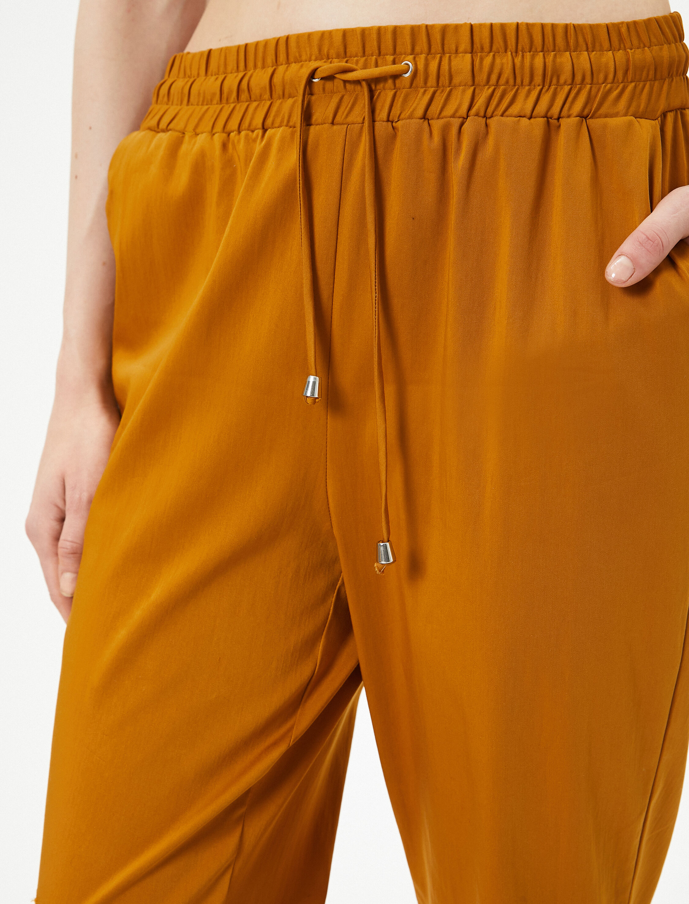   Havuç Pantolon Beli Bağcıklı Cepli Rahat Kesim