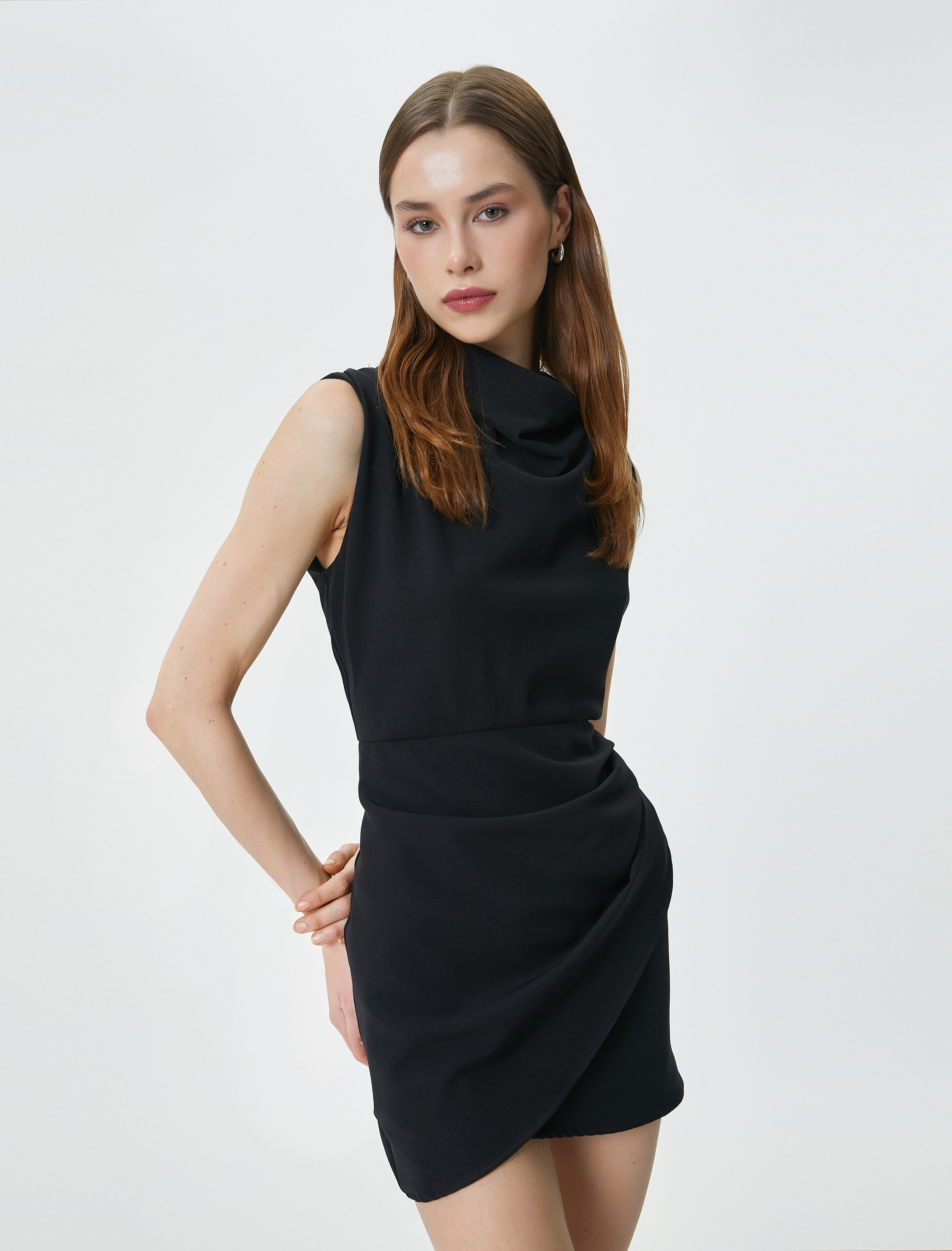   Mini Elbise Degaje Yaka Fermuarlı