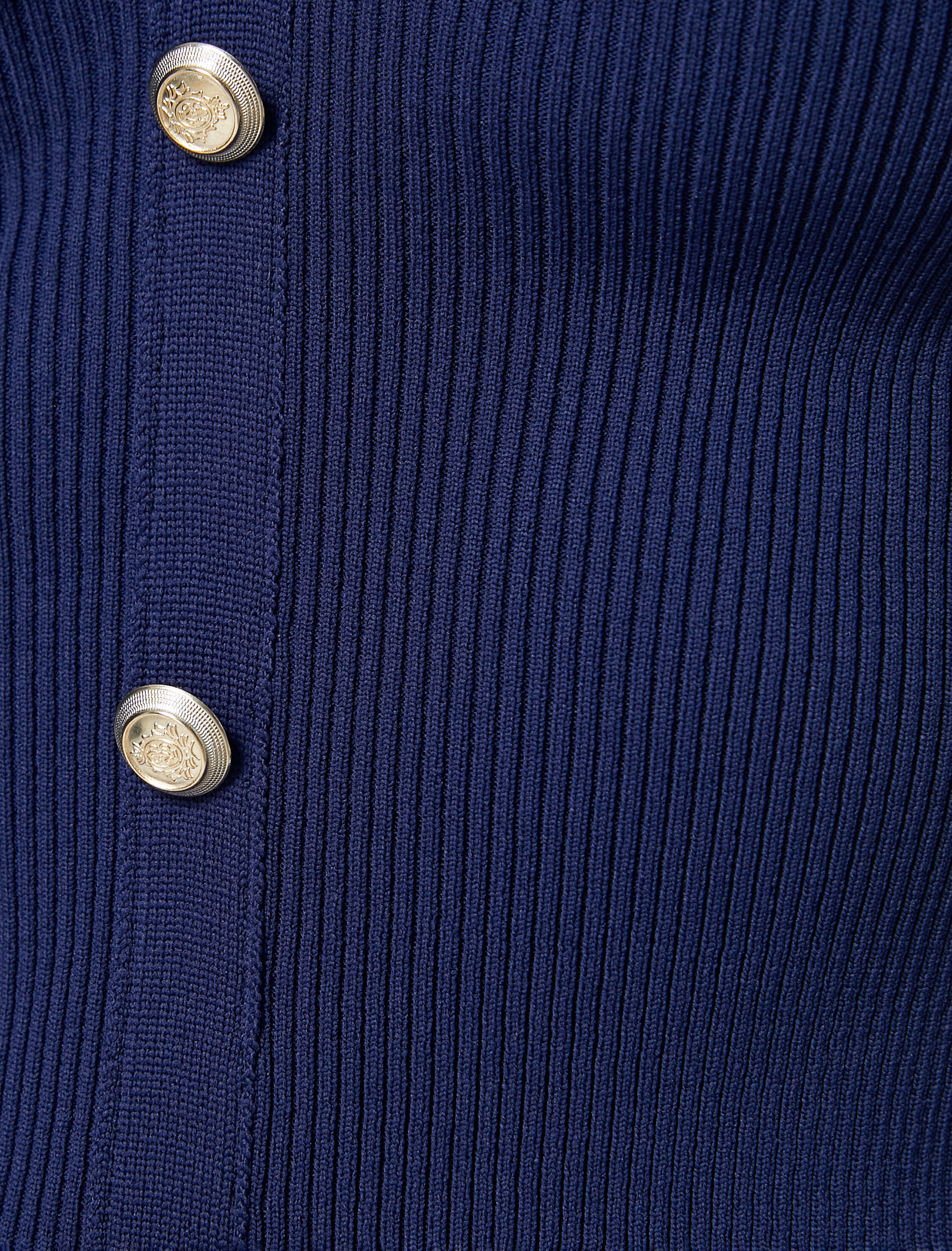   Triko Kazak Düğmeli Fitilli Kalp Yaka