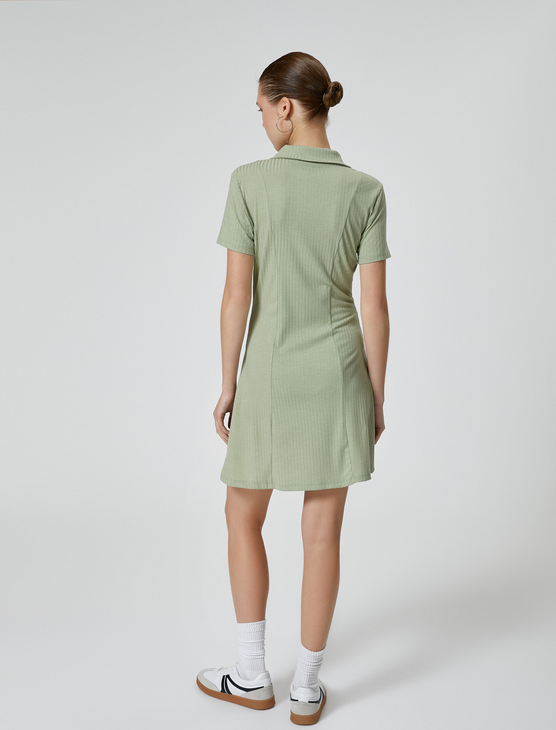   Polo Yaka Mini Elbise A Kesim Kısa Kollu Ribanalı