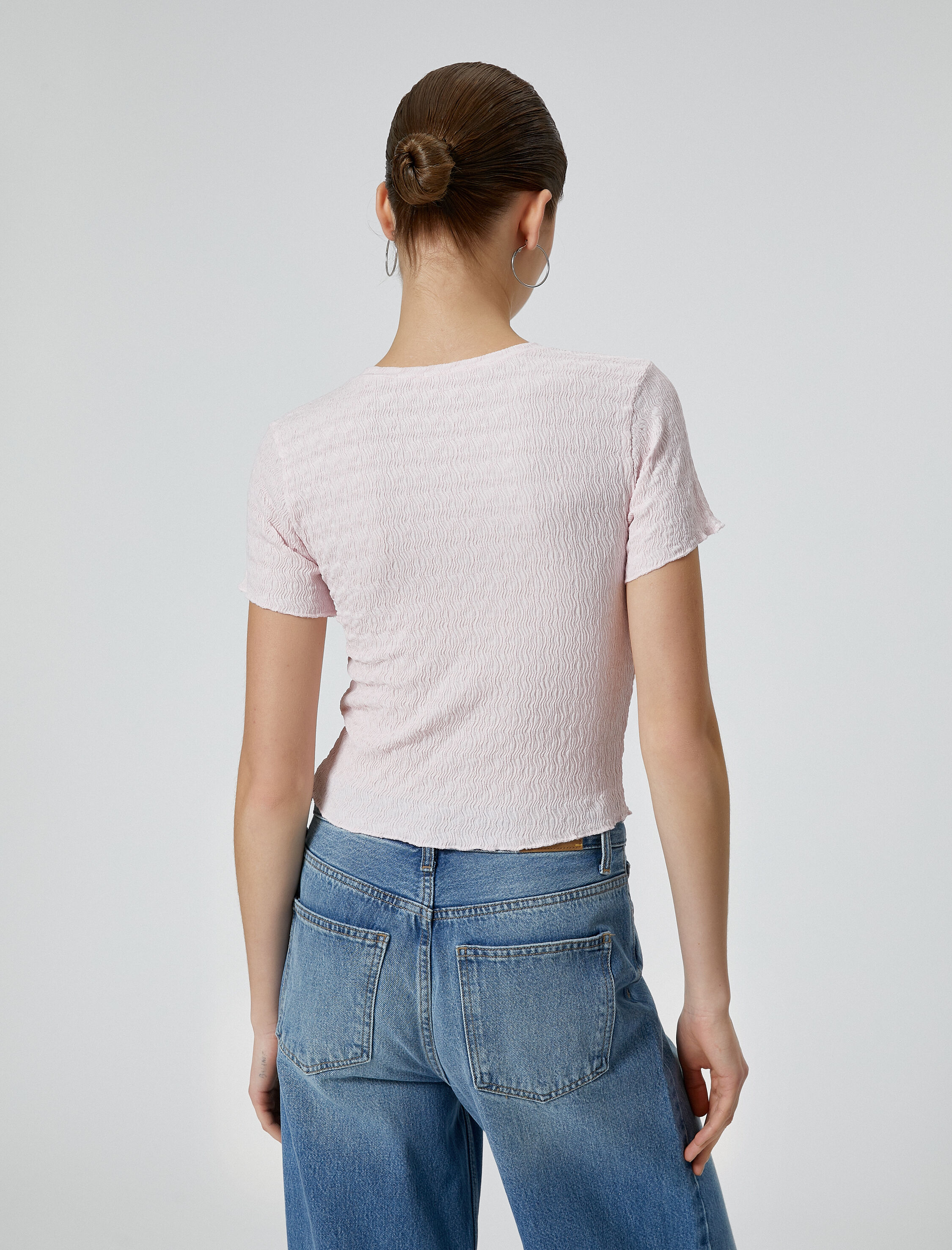   Dokulu Crop Tişört Kısa Kollu Bisiklet Yaka Slim Fit Bürümcük